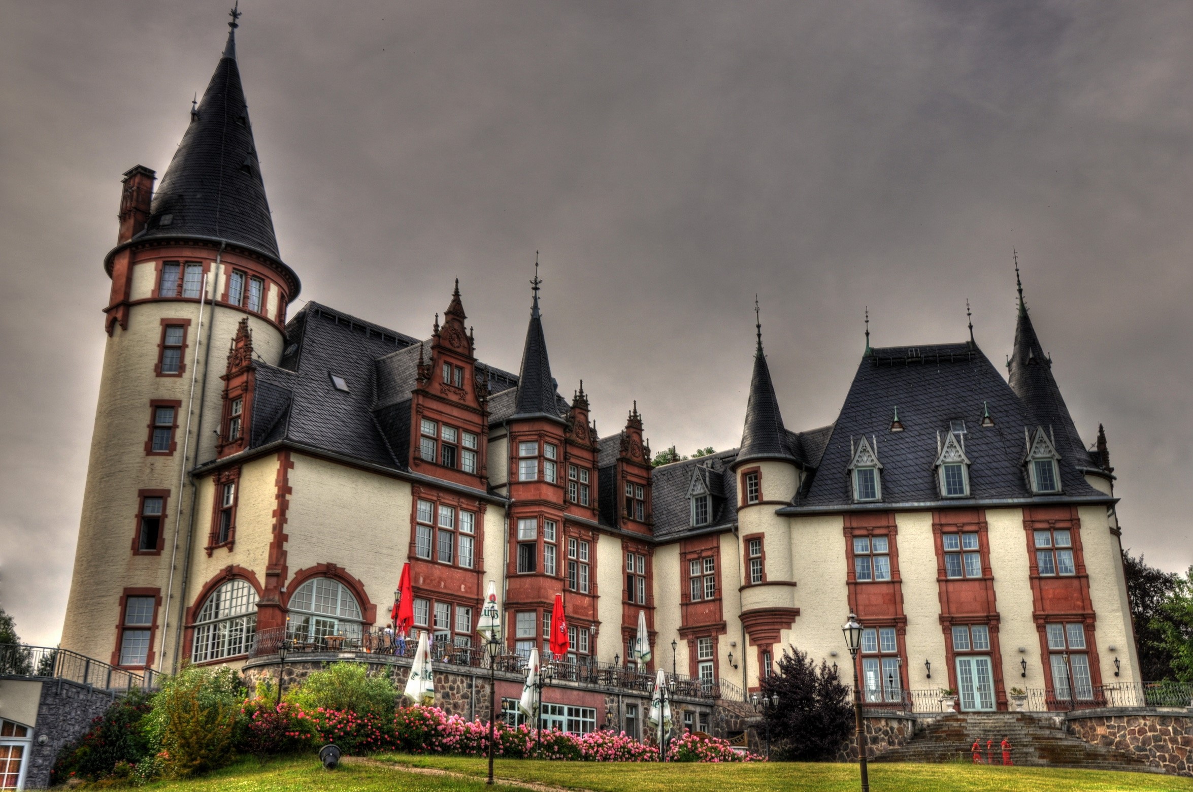 Castle in Germany with towers and red accents HD Wallpaper
