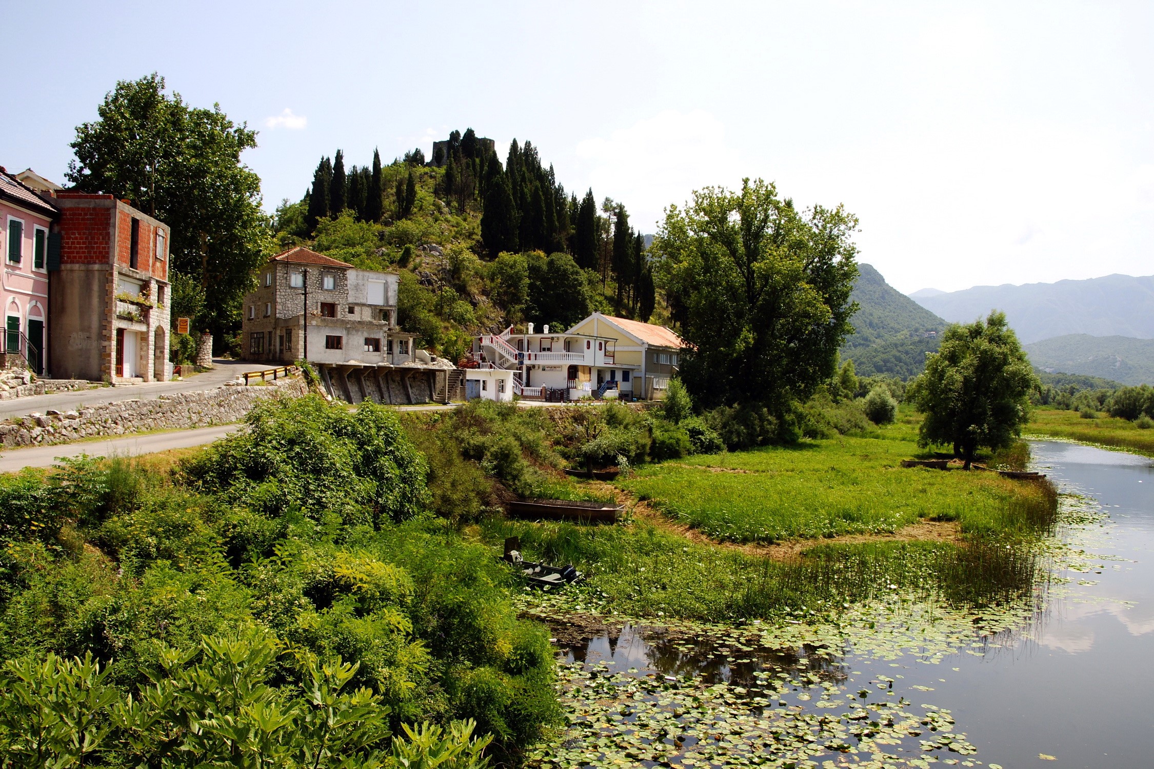 Virpazar, Montenegro: Houses by a River HD Wallpaper