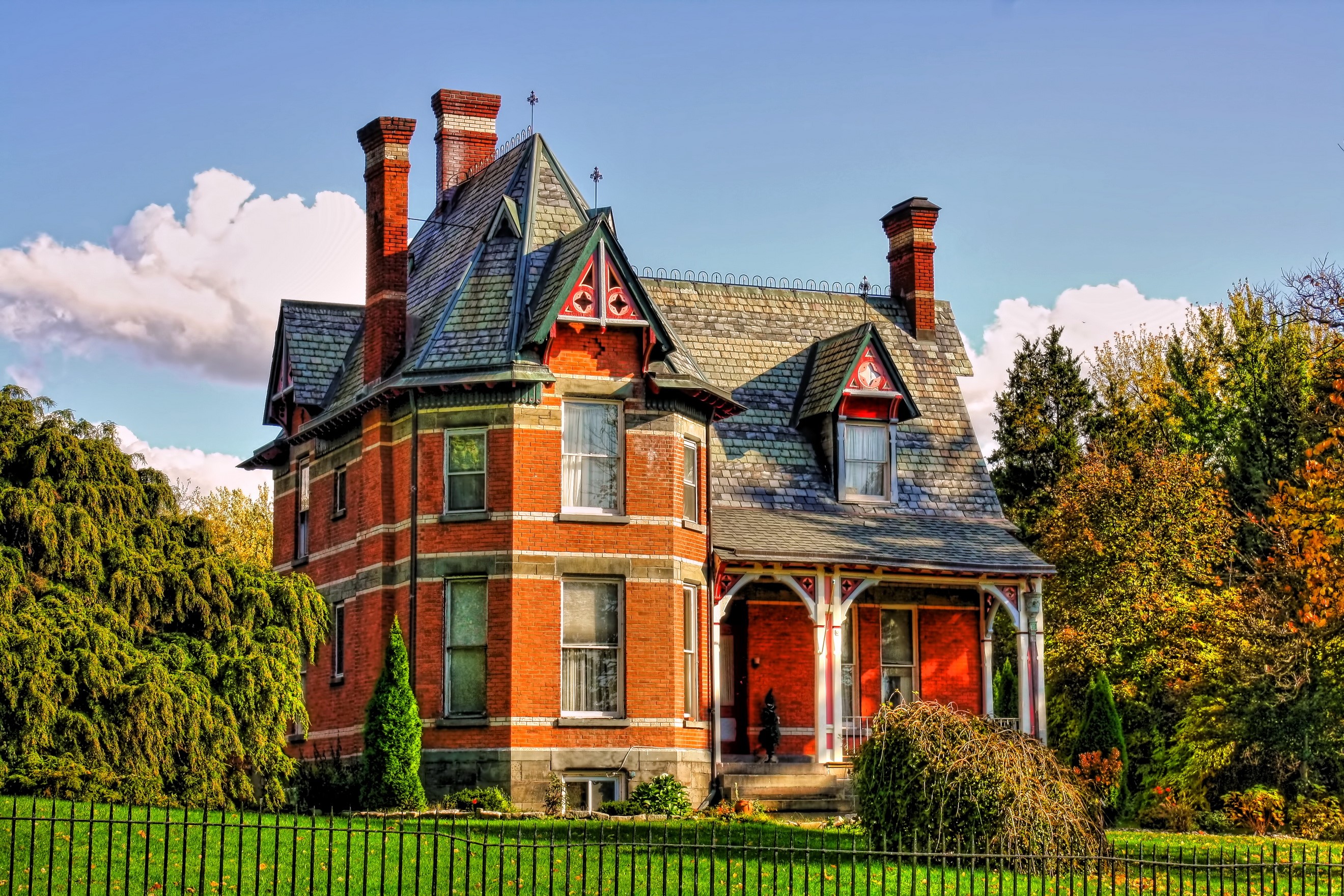 Victorian House in Troy, USA HD Wallpaper