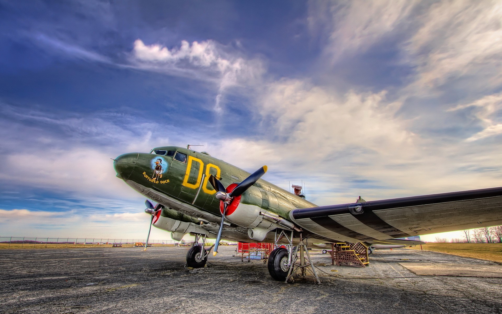Douglas C-47 Skytrain "Buffalo Duck" airplane HD Wallpaper