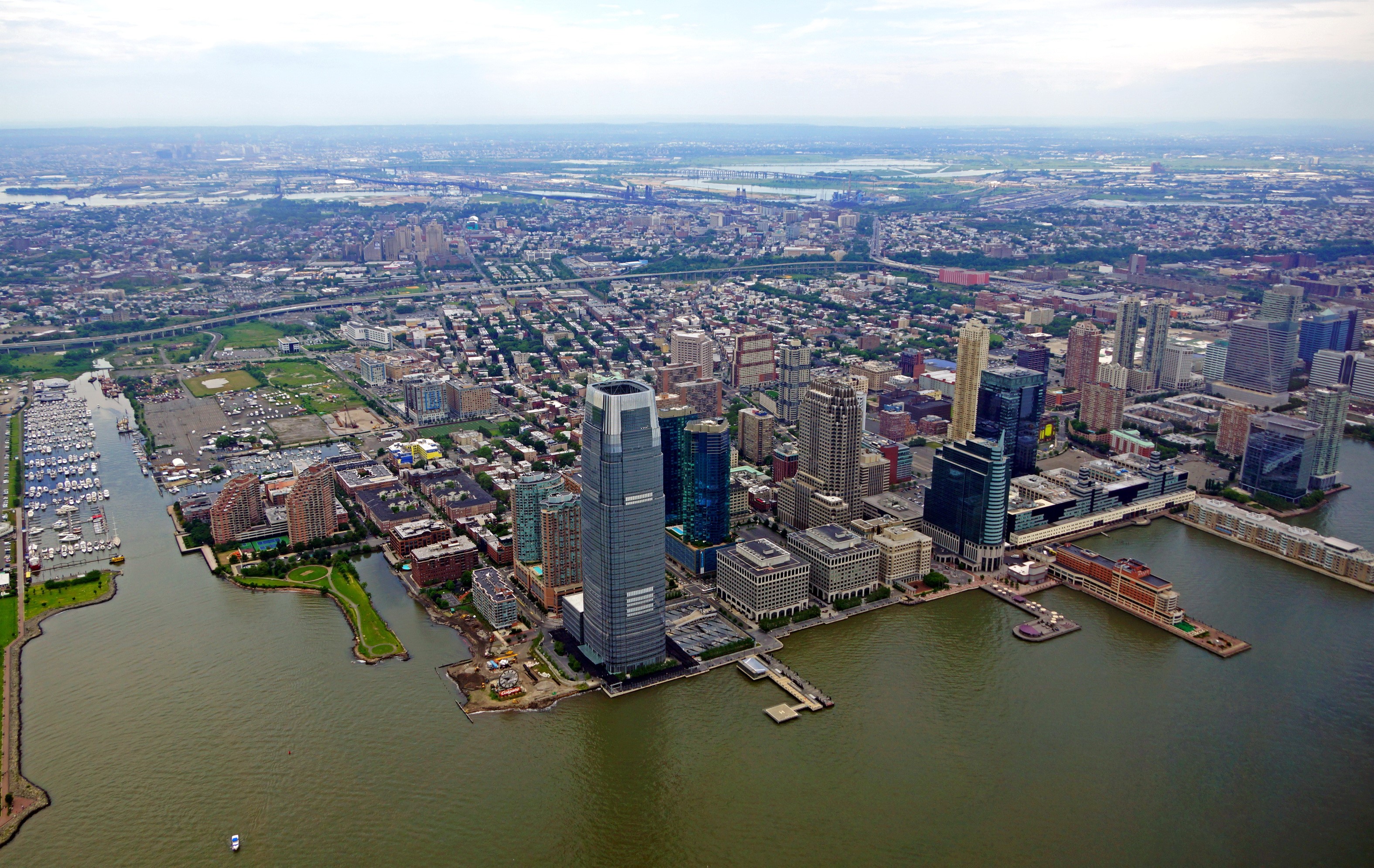 Aerial view of Jersey City skyline and waterfront HD Wallpaper