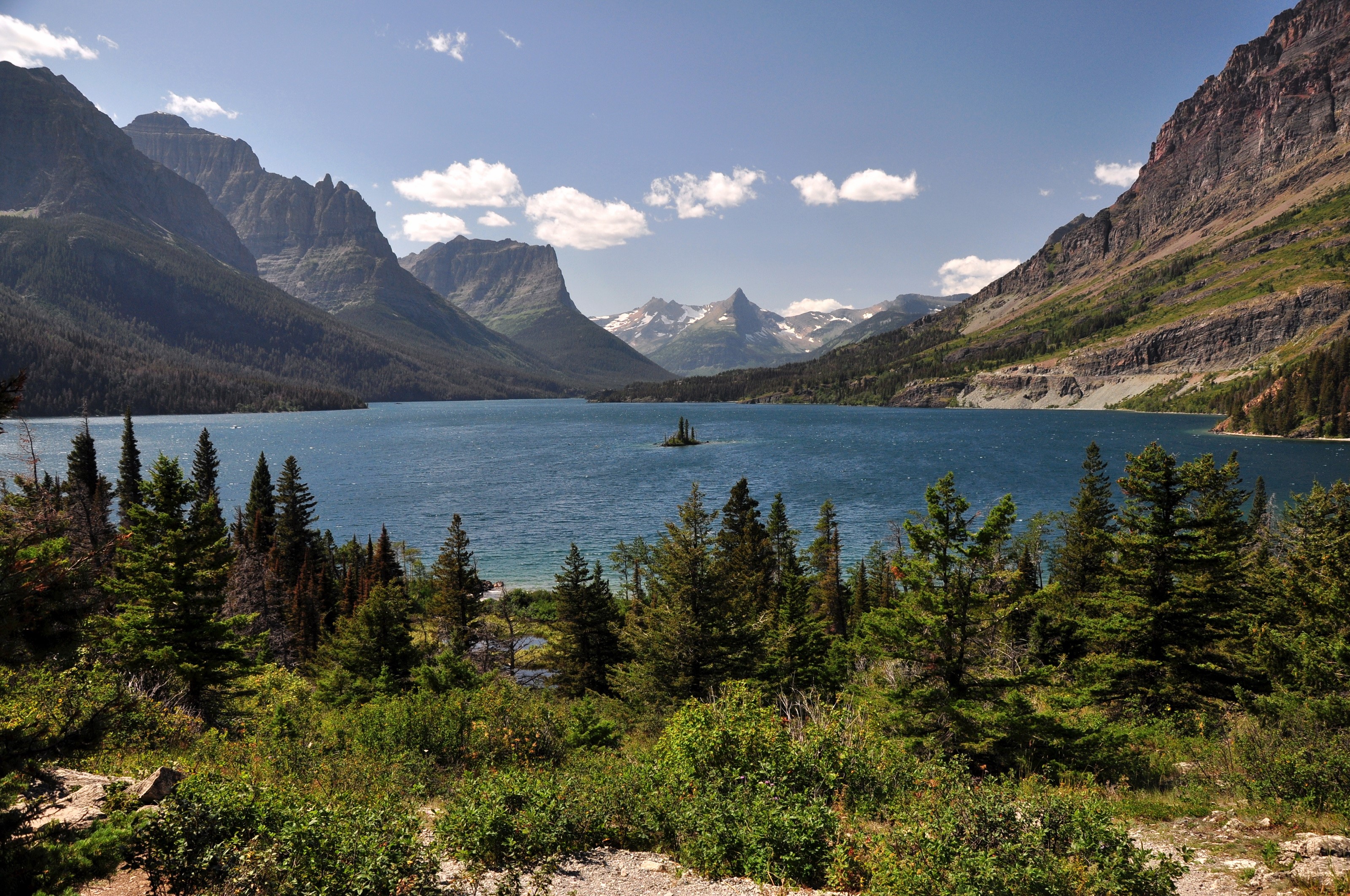 Wild Goose Island on Saint Mary Lake, Glacier National Park HD Wallpaper