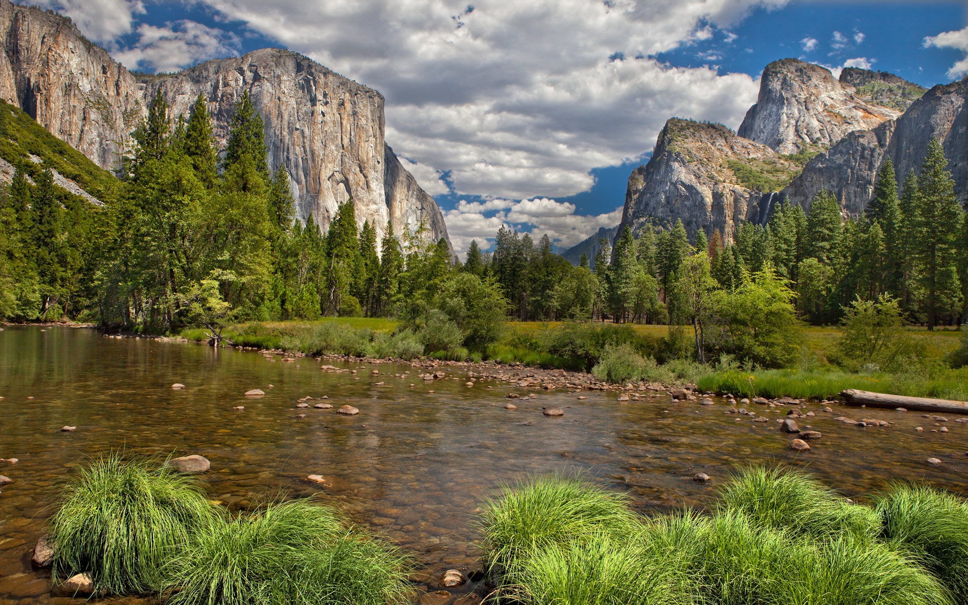 Yosemite Valley with Merced River and Granite Cliffs HD Wallpaper