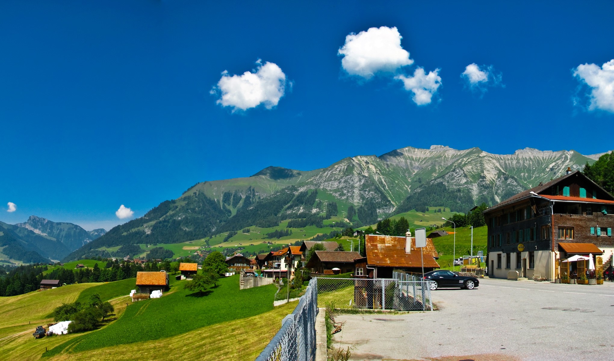Village in the Swiss Alps HD Wallpaper