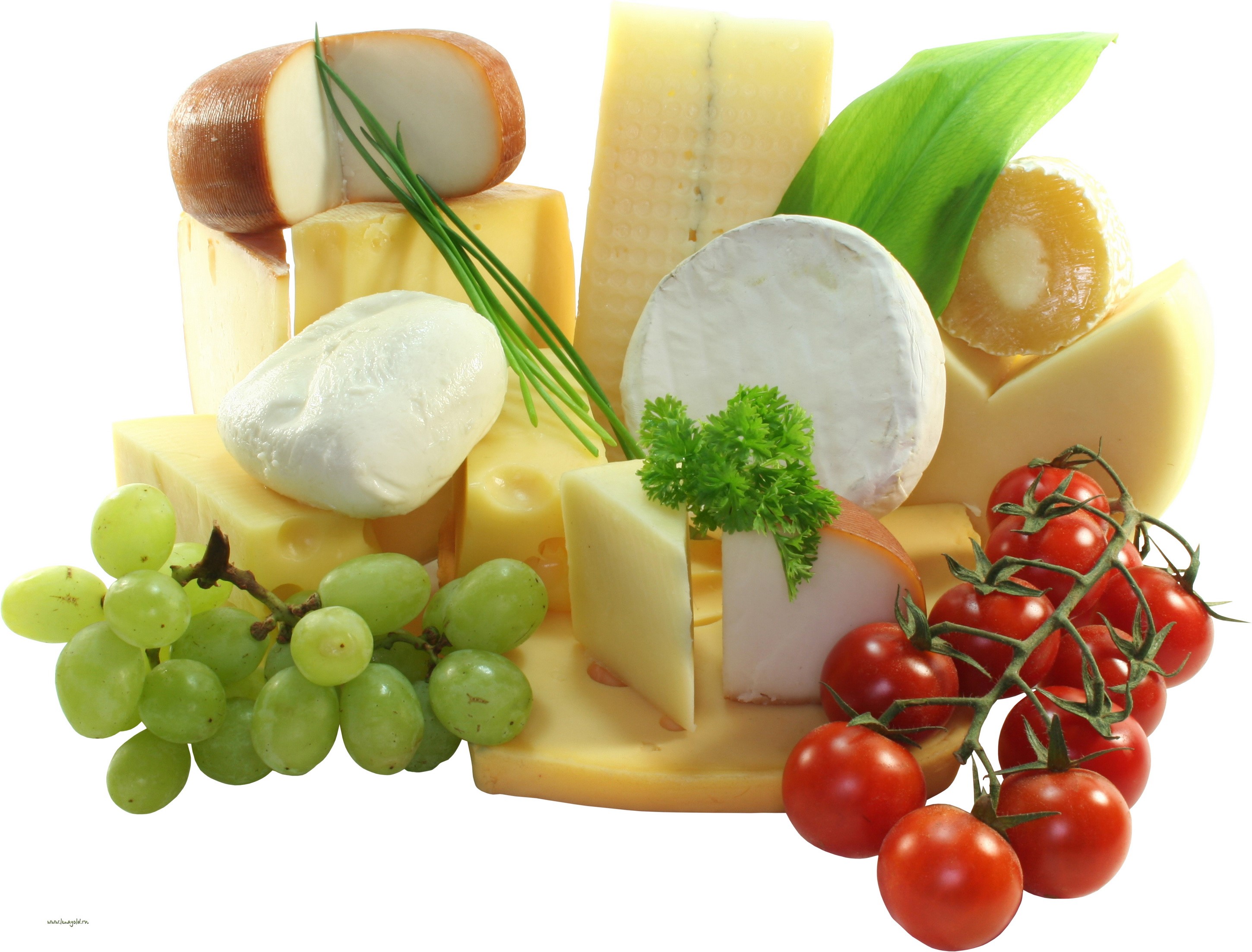 Assortment of cheeses with grapes and tomatoes HD Wallpaper