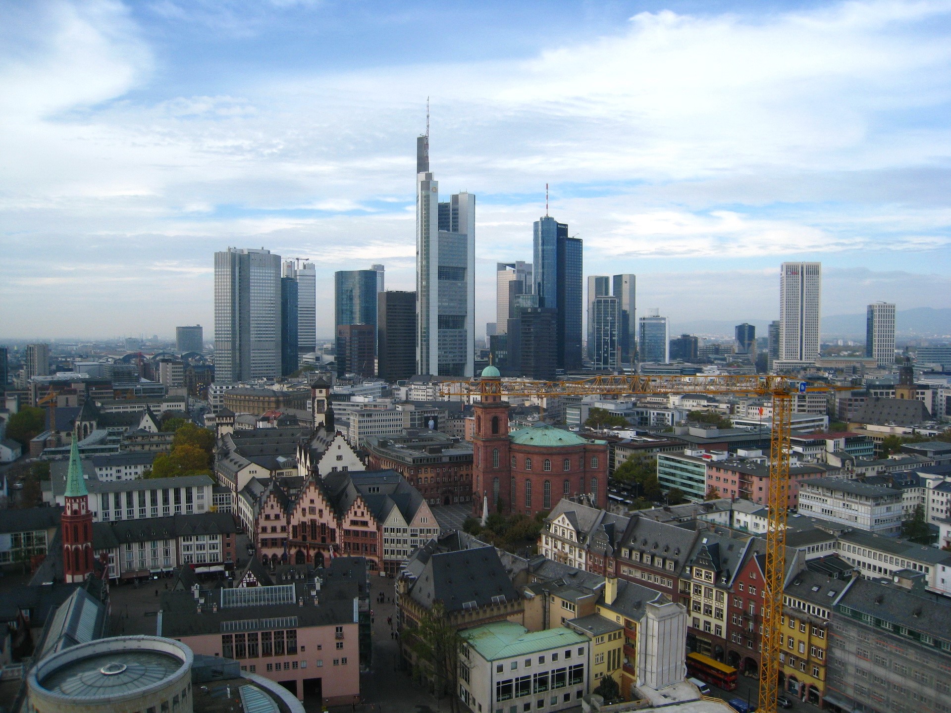Frankfurt Skyline with Old Town and Cranes HD Wallpaper