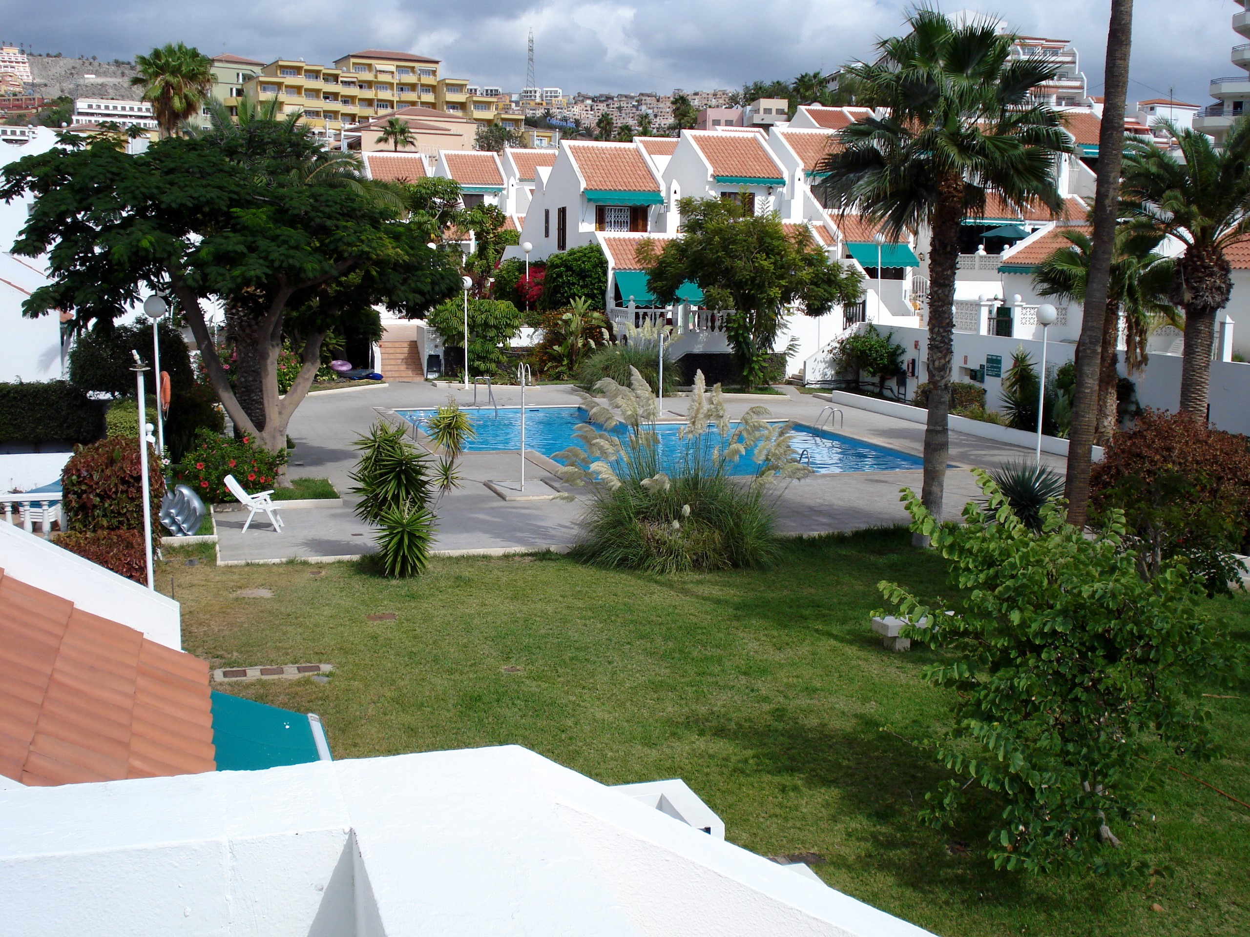 Resort with pool in the Canary Islands, Spain HD Wallpaper