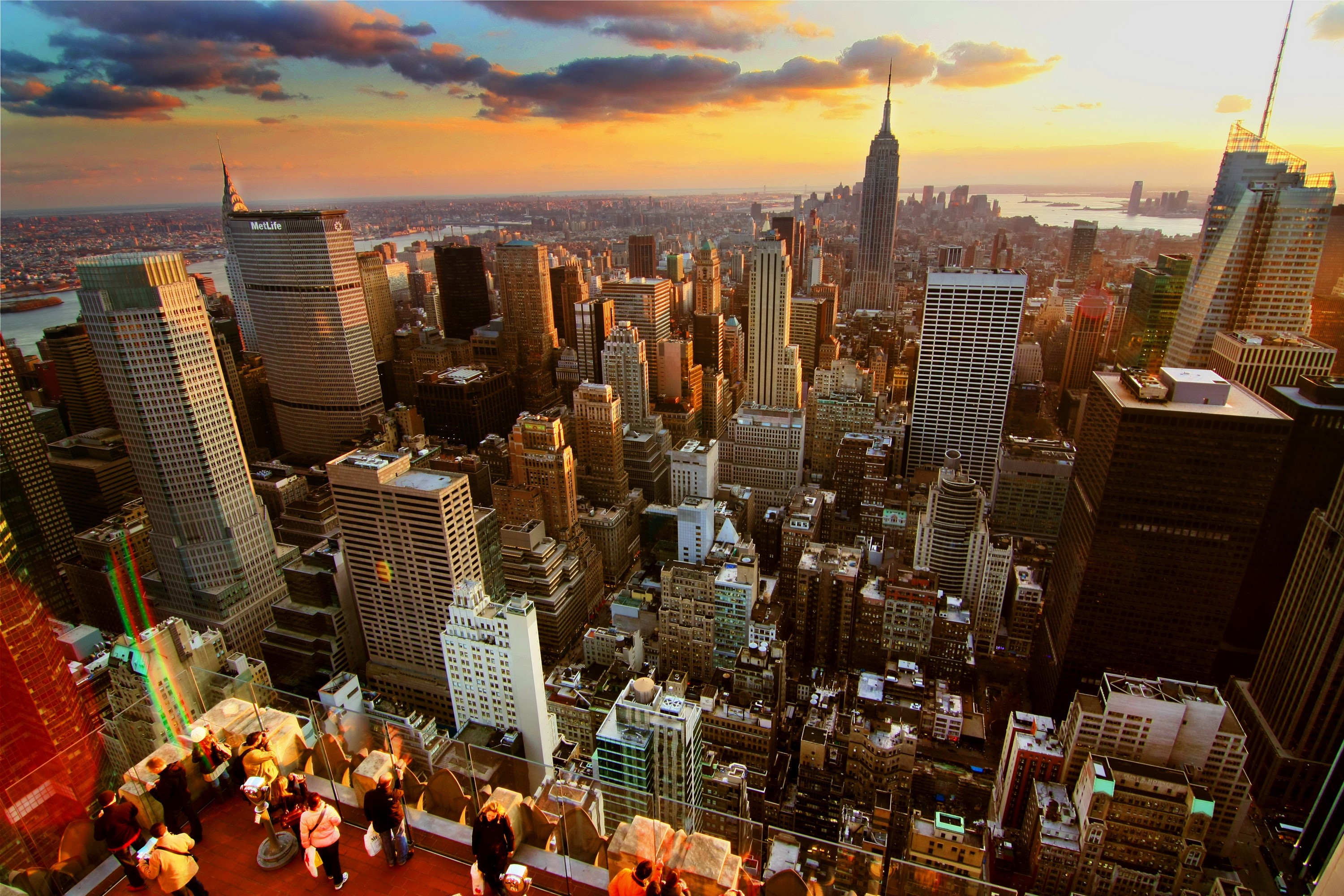 New York City Skyline at Sunset HD Wallpaper