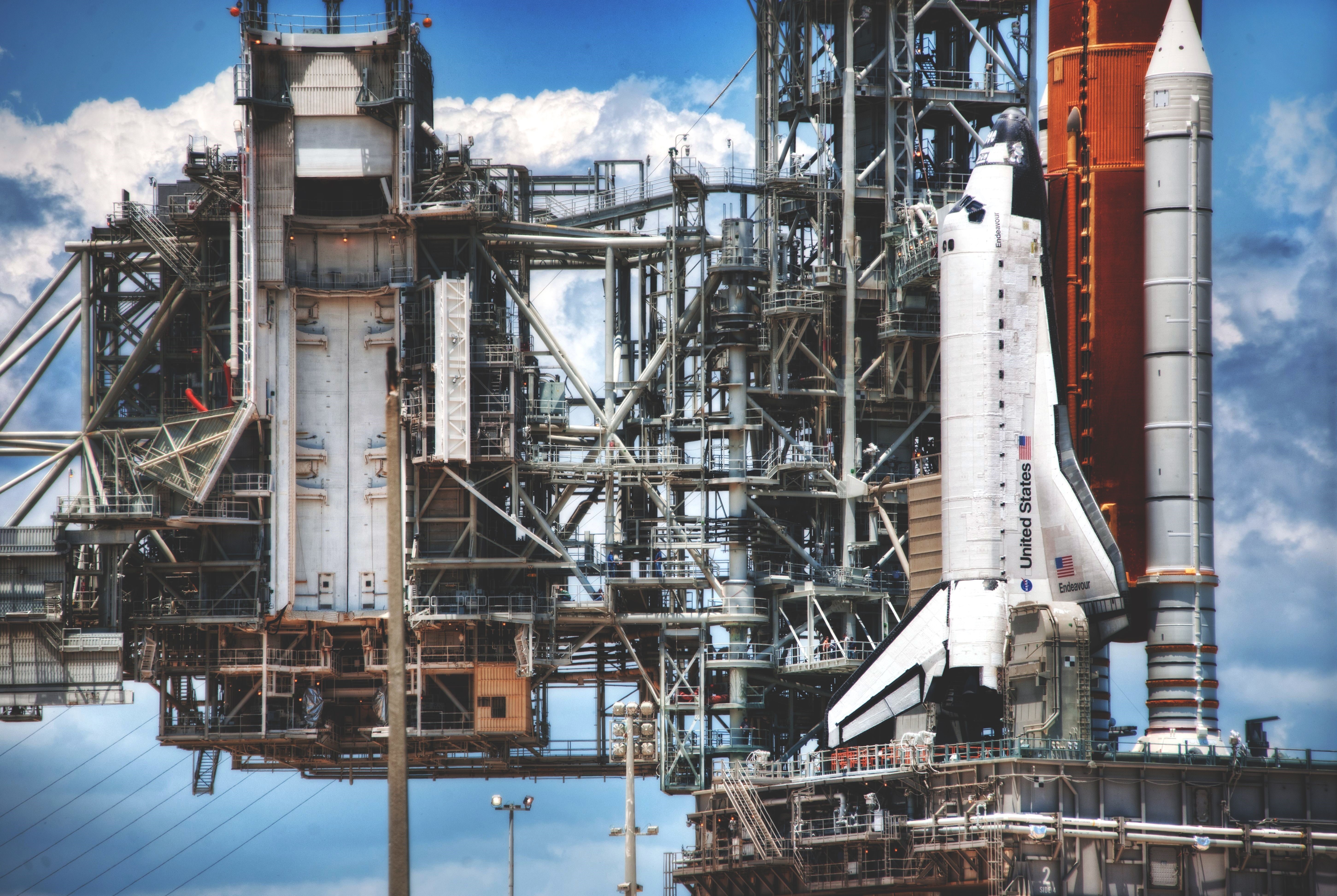 Space Shuttle on Launch Pad HD Wallpaper