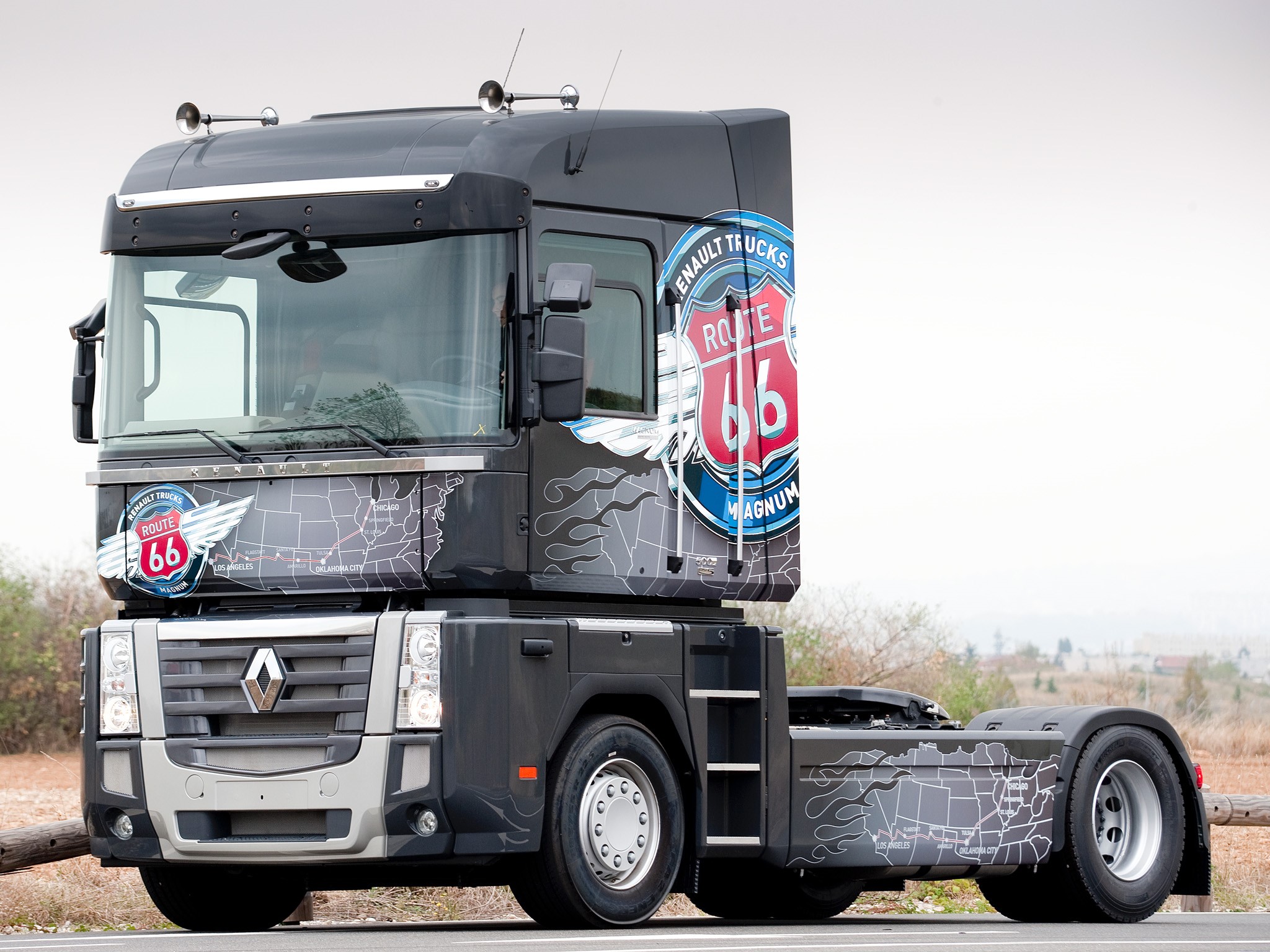 Renault Trucks Route 66 Magnum Semi-Truck HD Wallpaper