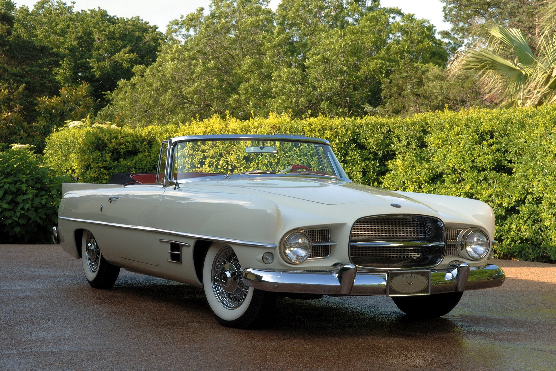 1957 Dual-Ghia Convertible HD Wallpaper