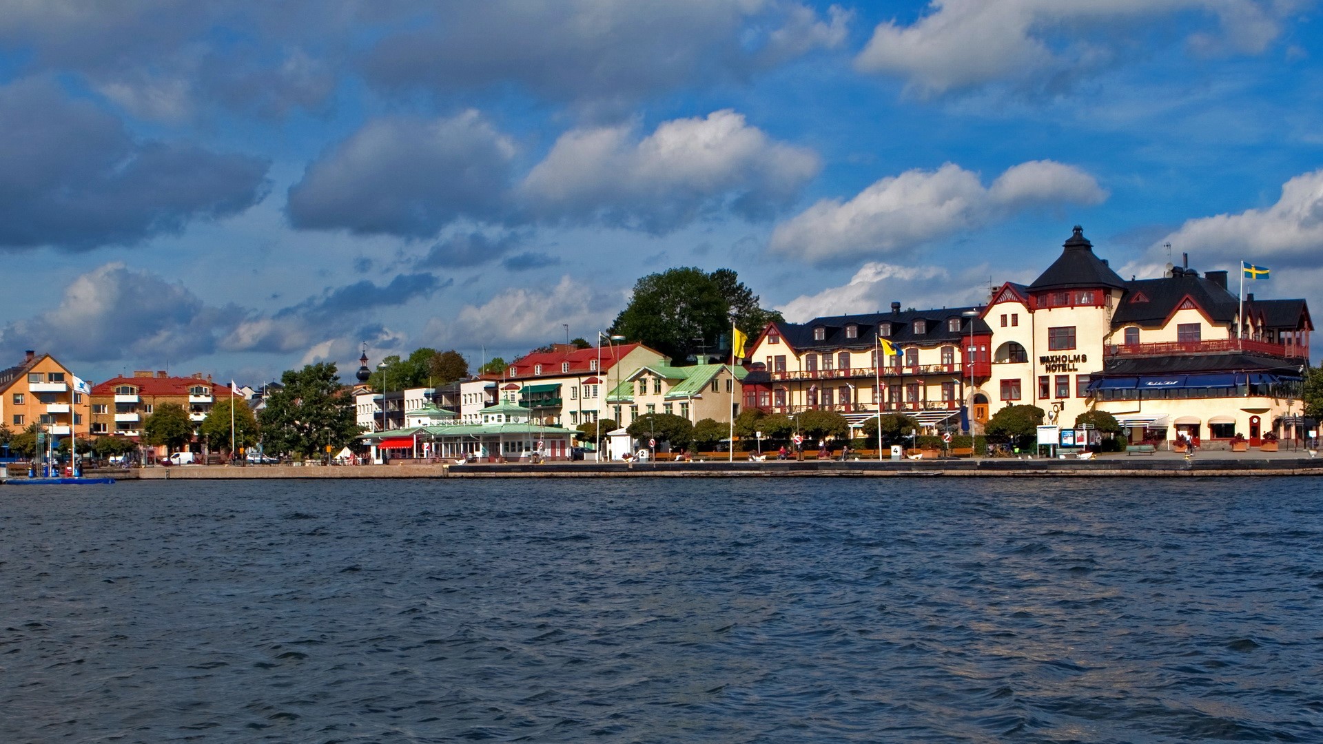 Buildings along the waterfront in Vaxholm, Sweden HD Wallpaper