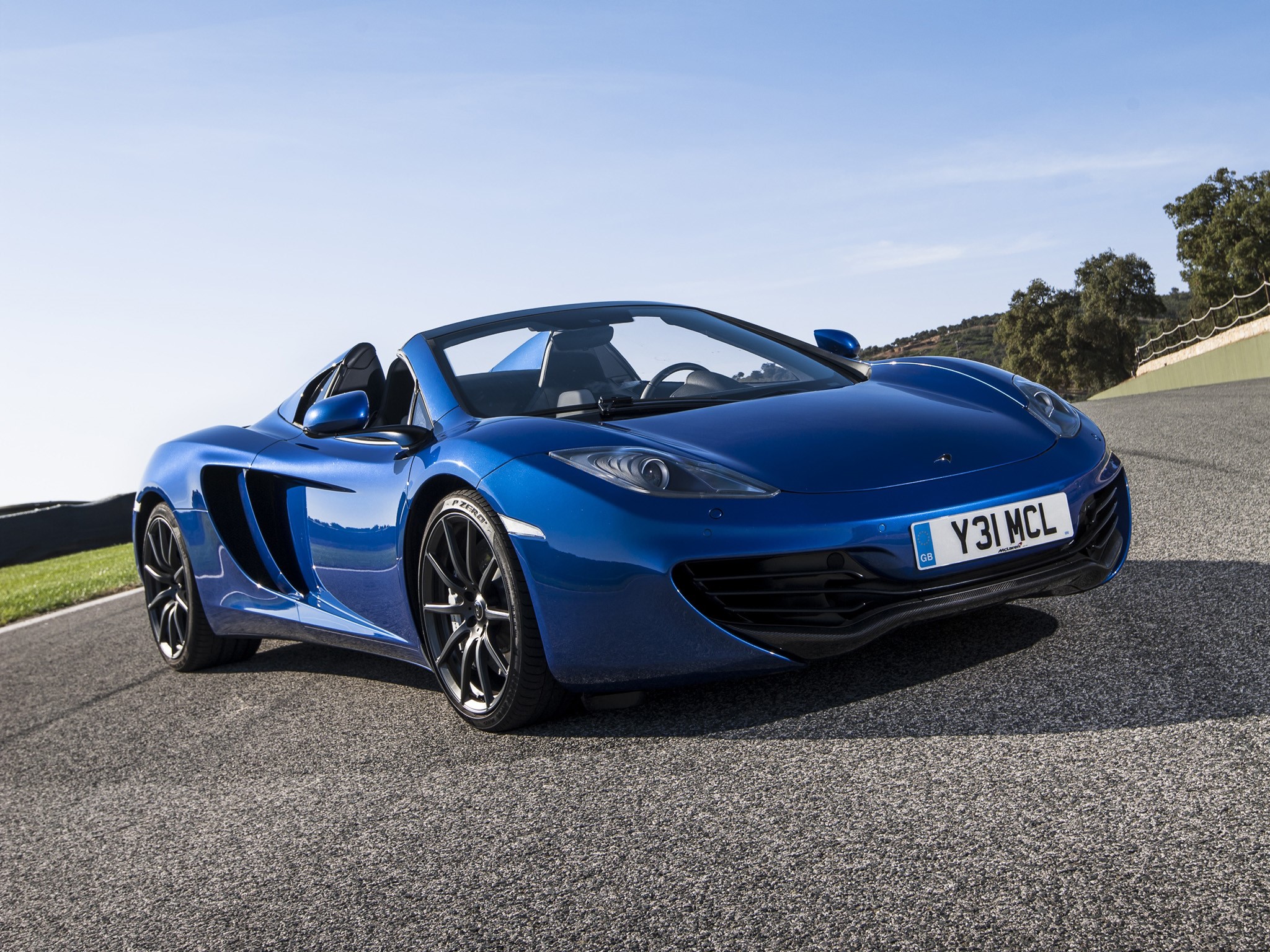 McLaren MP4-12C Spyder convertible sports car HD Wallpaper