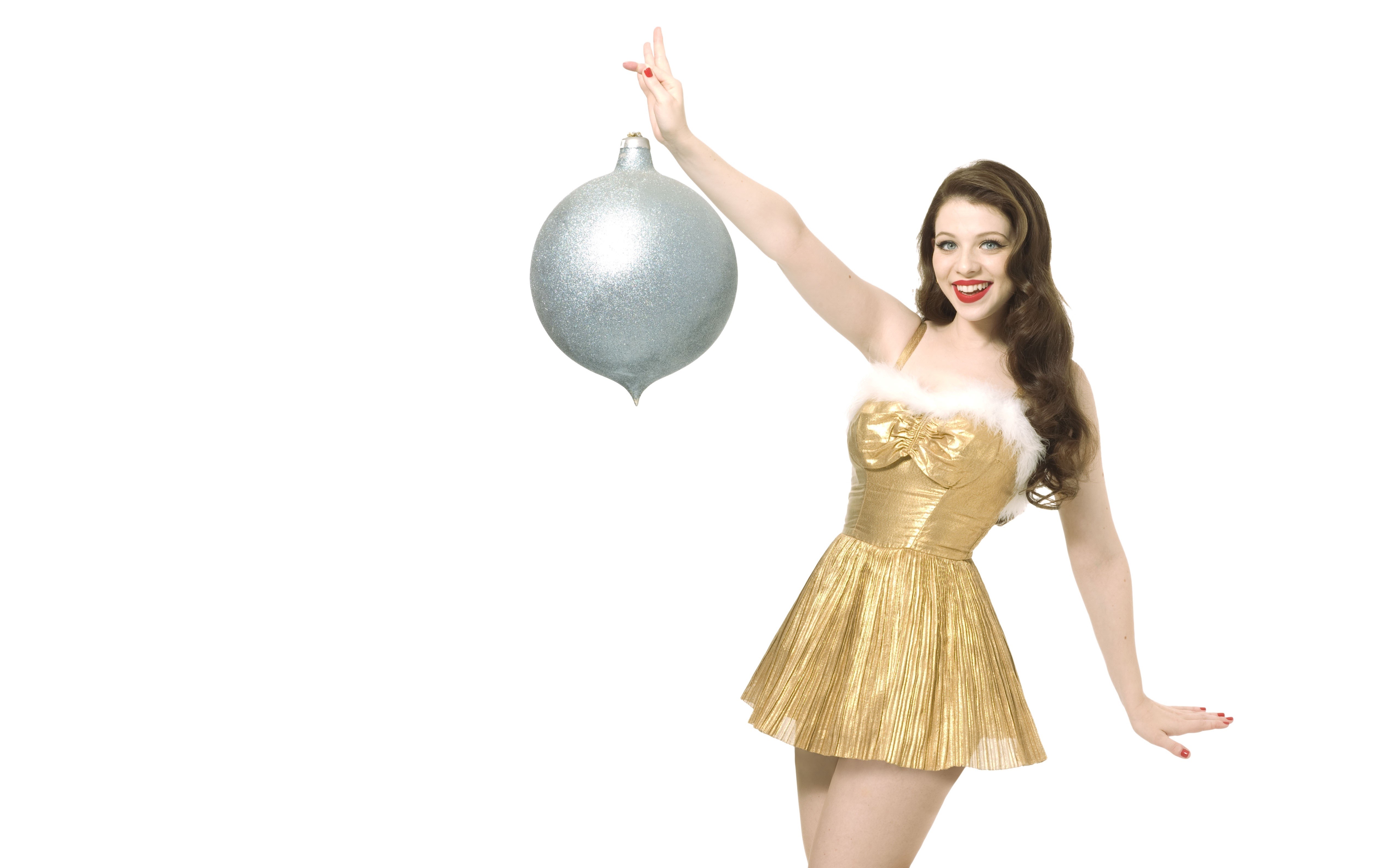 Michelle Trachtenberg with Christmas Ornament HD Wallpaper