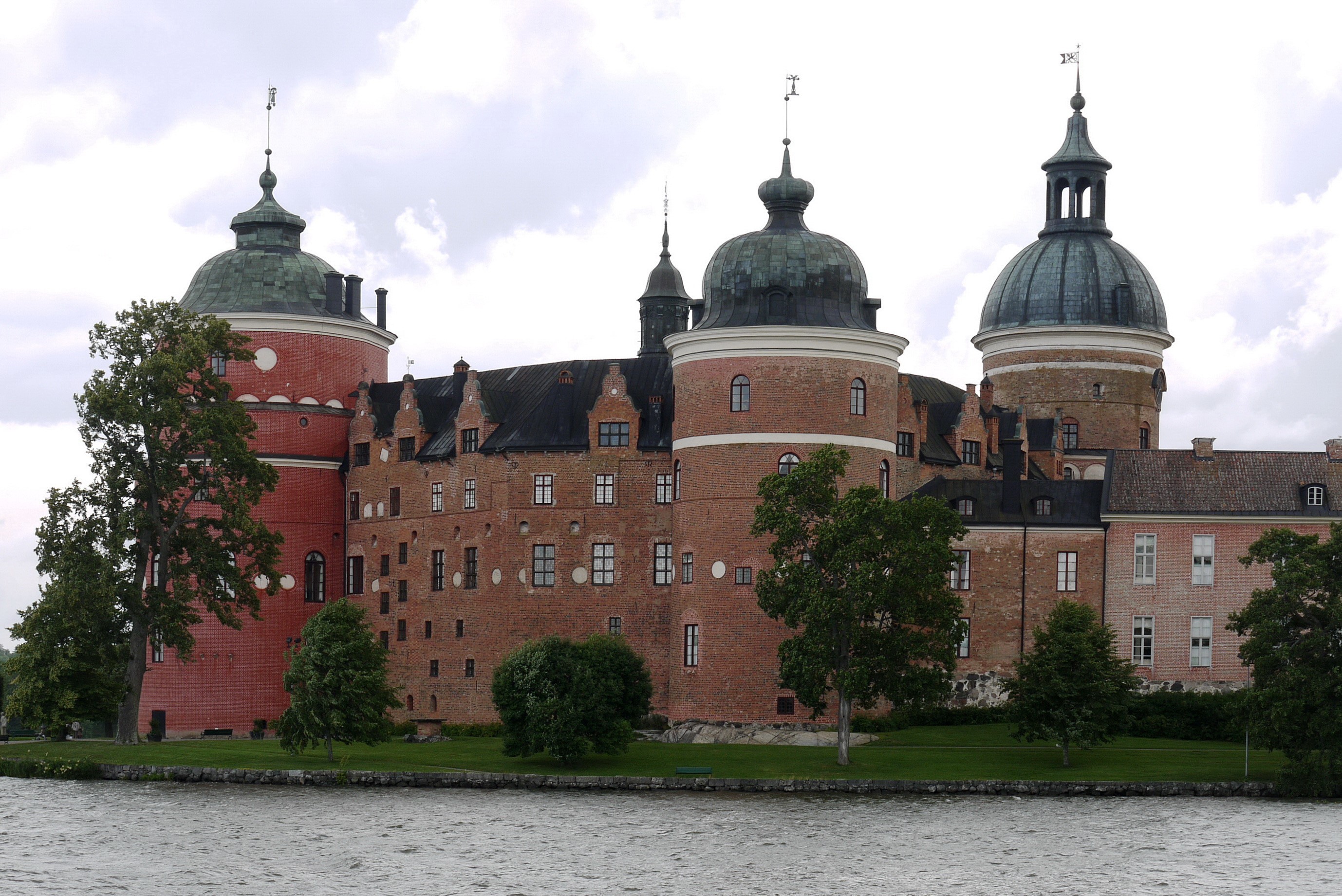 Gripsholm Castle, Sweden HD Wallpaper