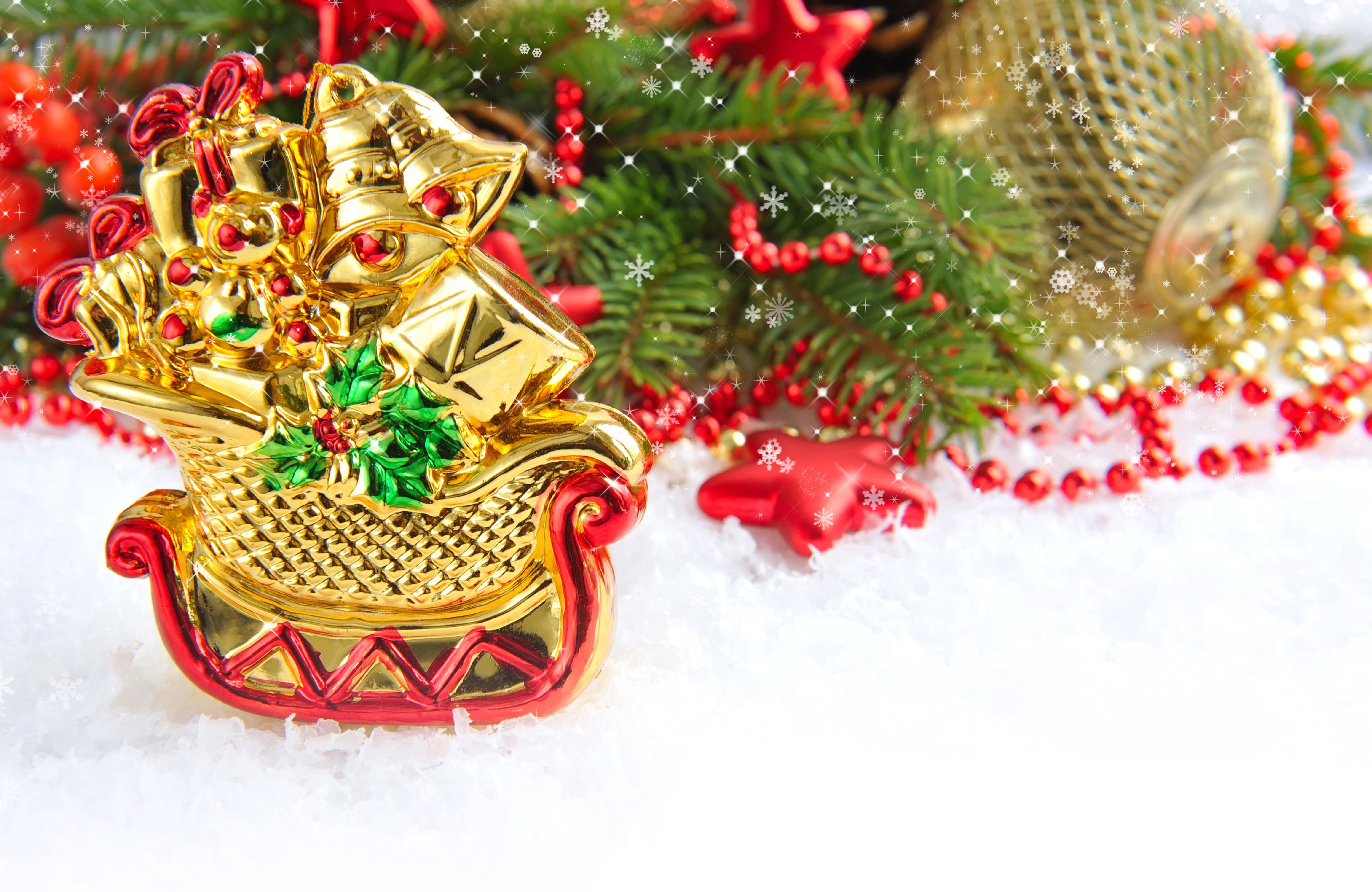 Christmas Sleigh Ornament with Pine Branches and Snowflakes HD Wallpaper