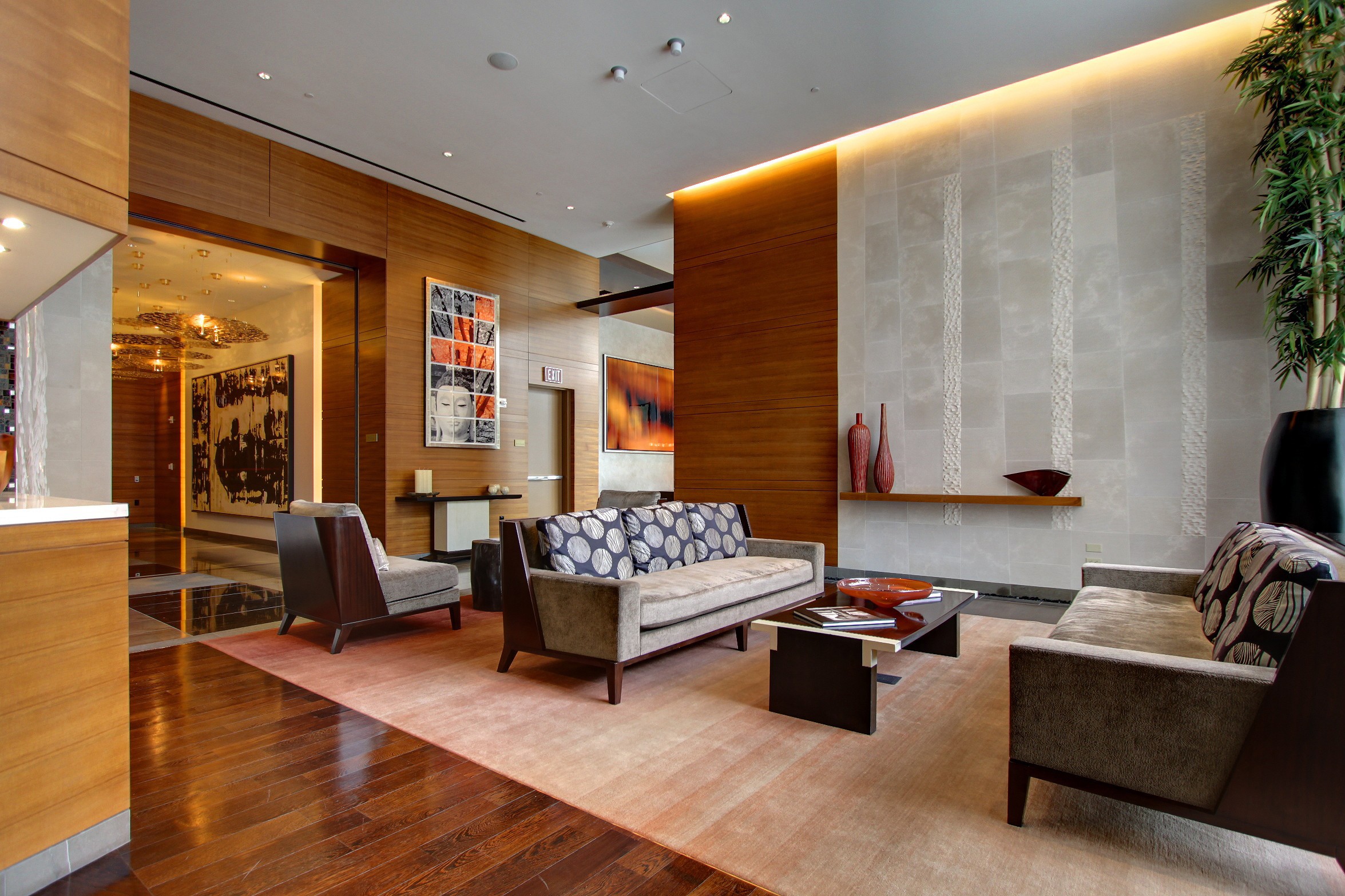 Modern living room with sofas and artwork HD Wallpaper