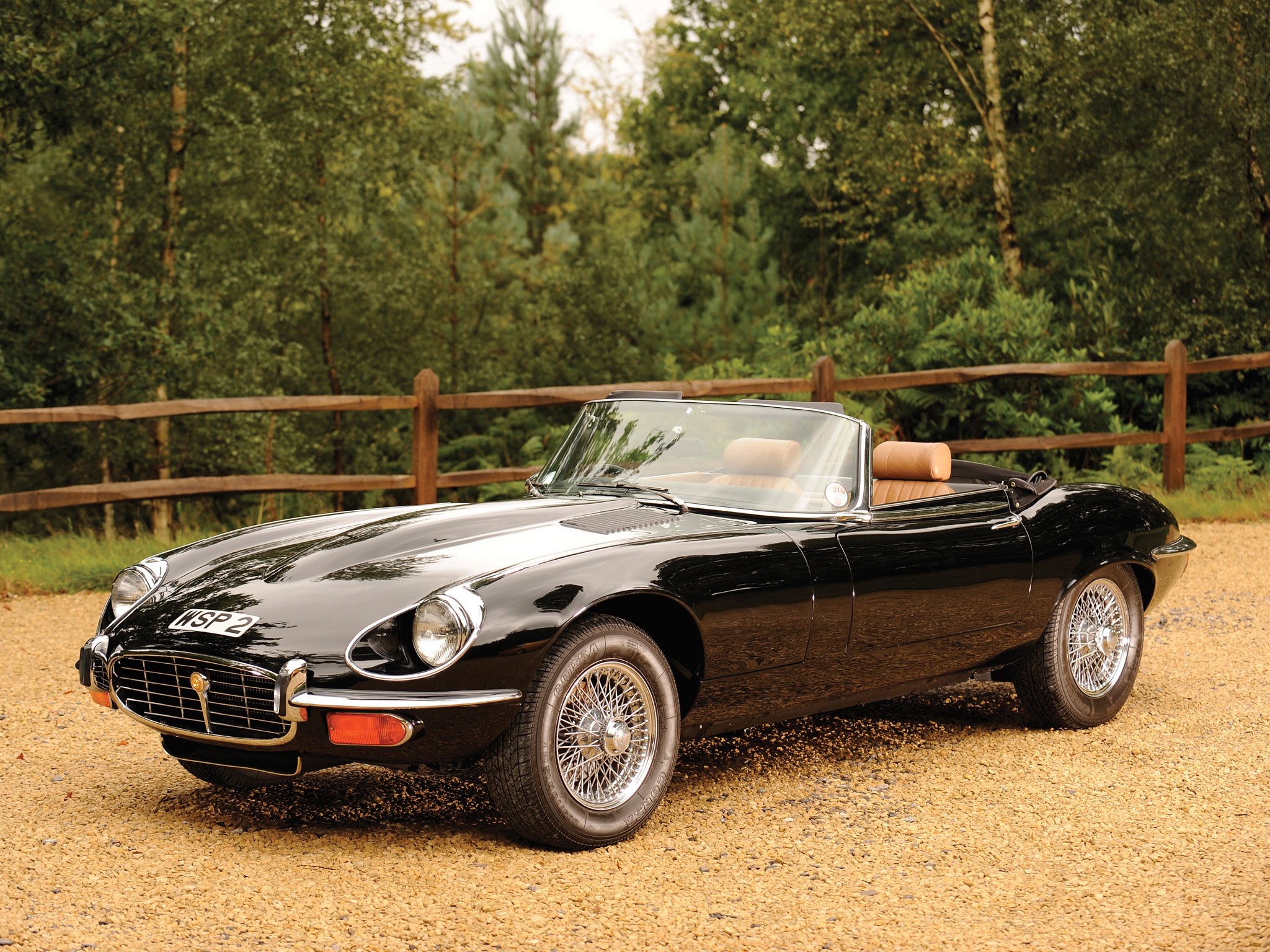 Black Jaguar E-Type Roadster HD Wallpaper