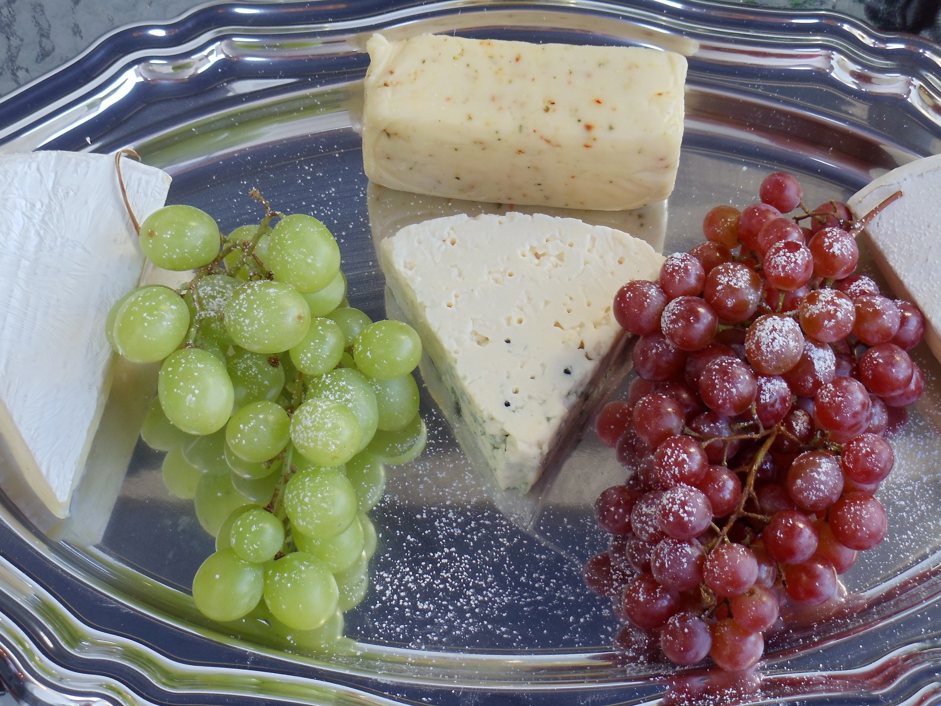 Cheese and Grapes Platter HD Wallpaper