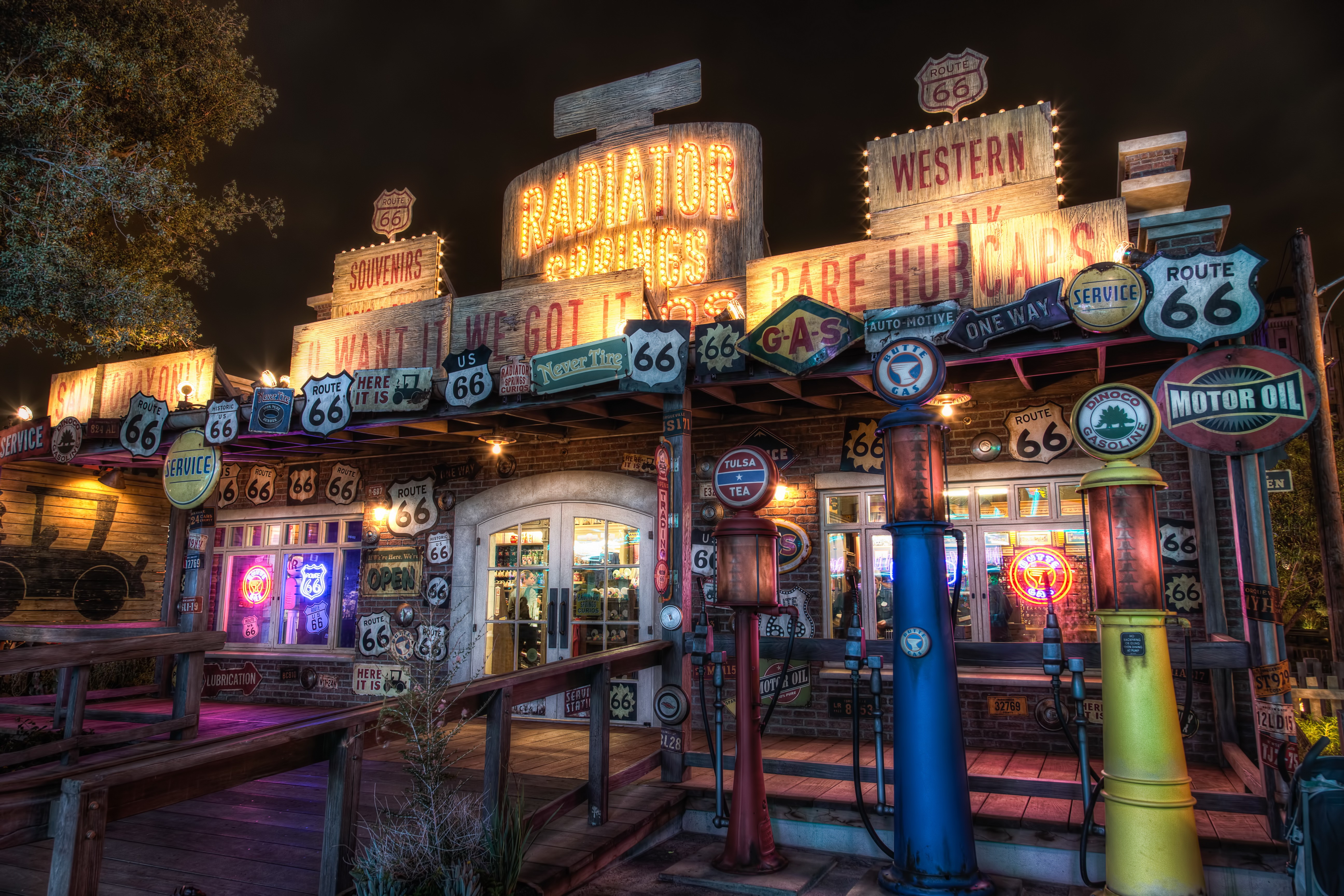 Route 66 Gas Station at Night HD Wallpaper