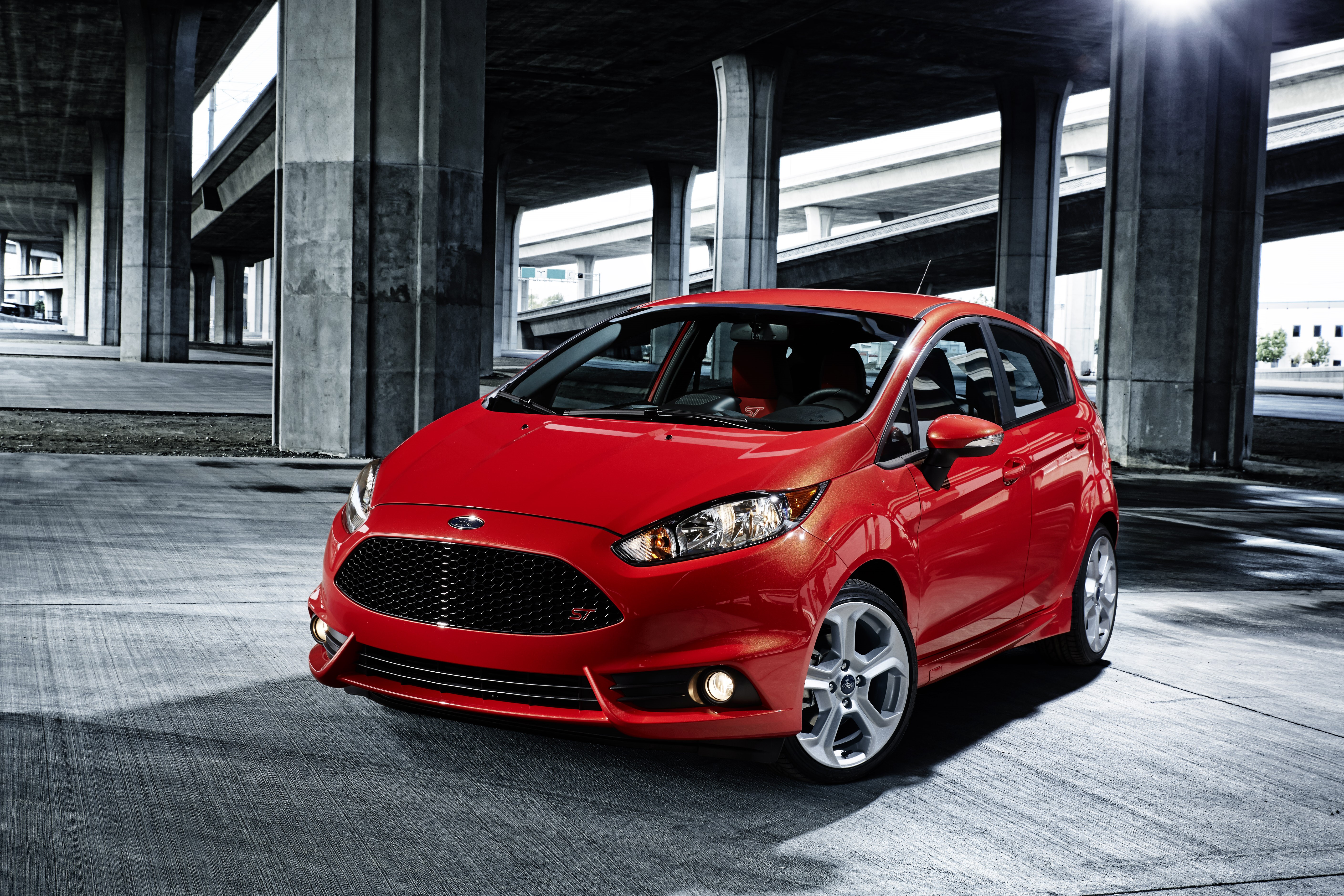 Red 2014 Ford Fiesta ST HD Wallpaper
