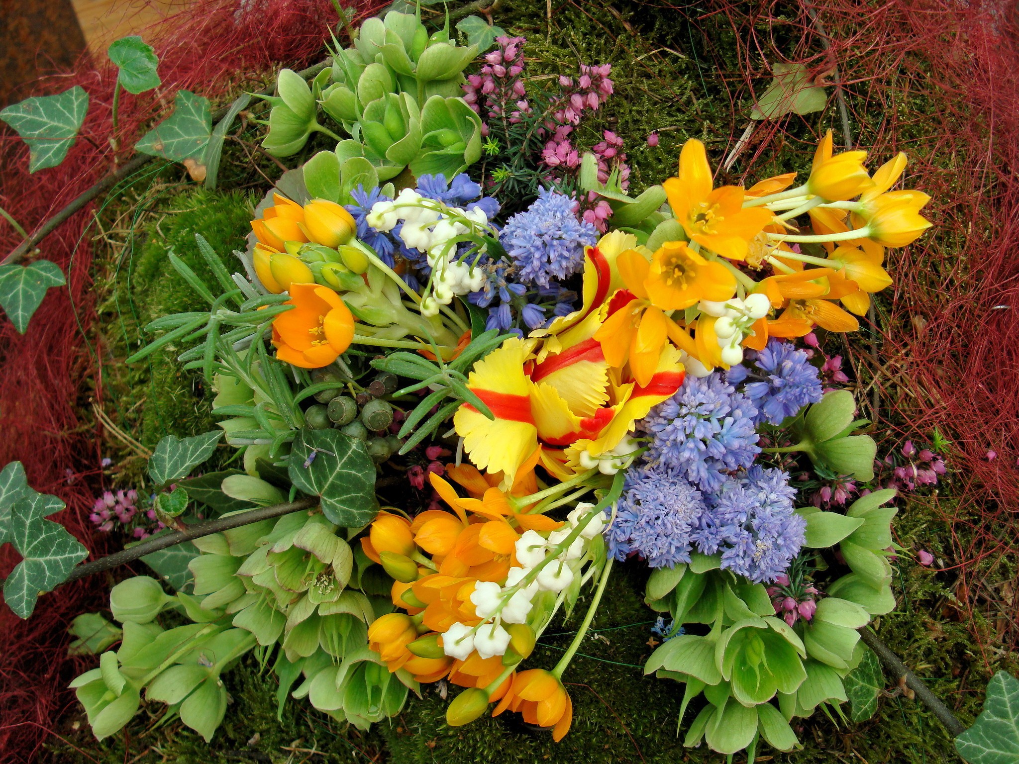 A colorful bouquet of spring flowers HD Wallpaper