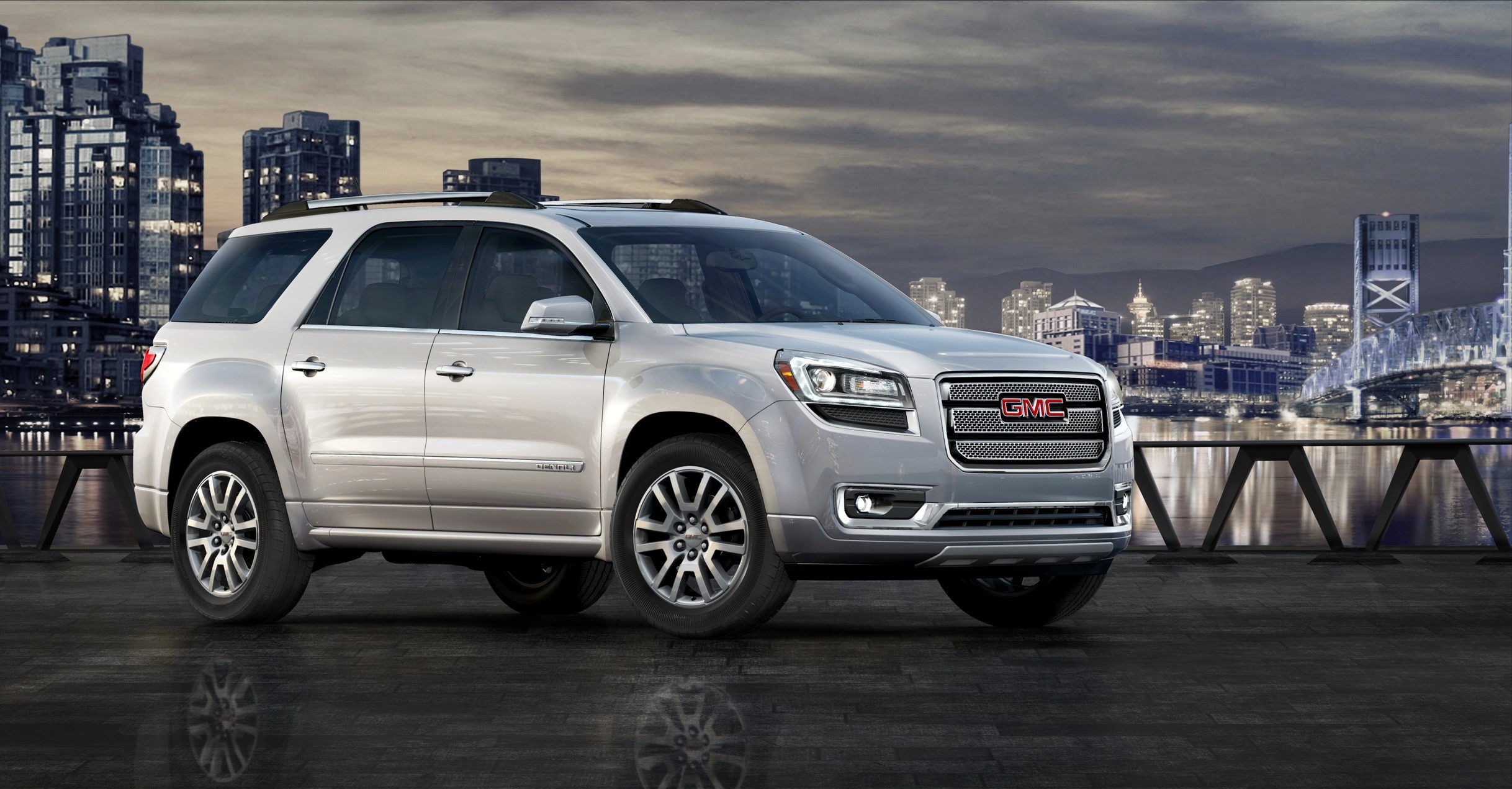 2013 GMC Acadia Denali SUV HD Wallpaper