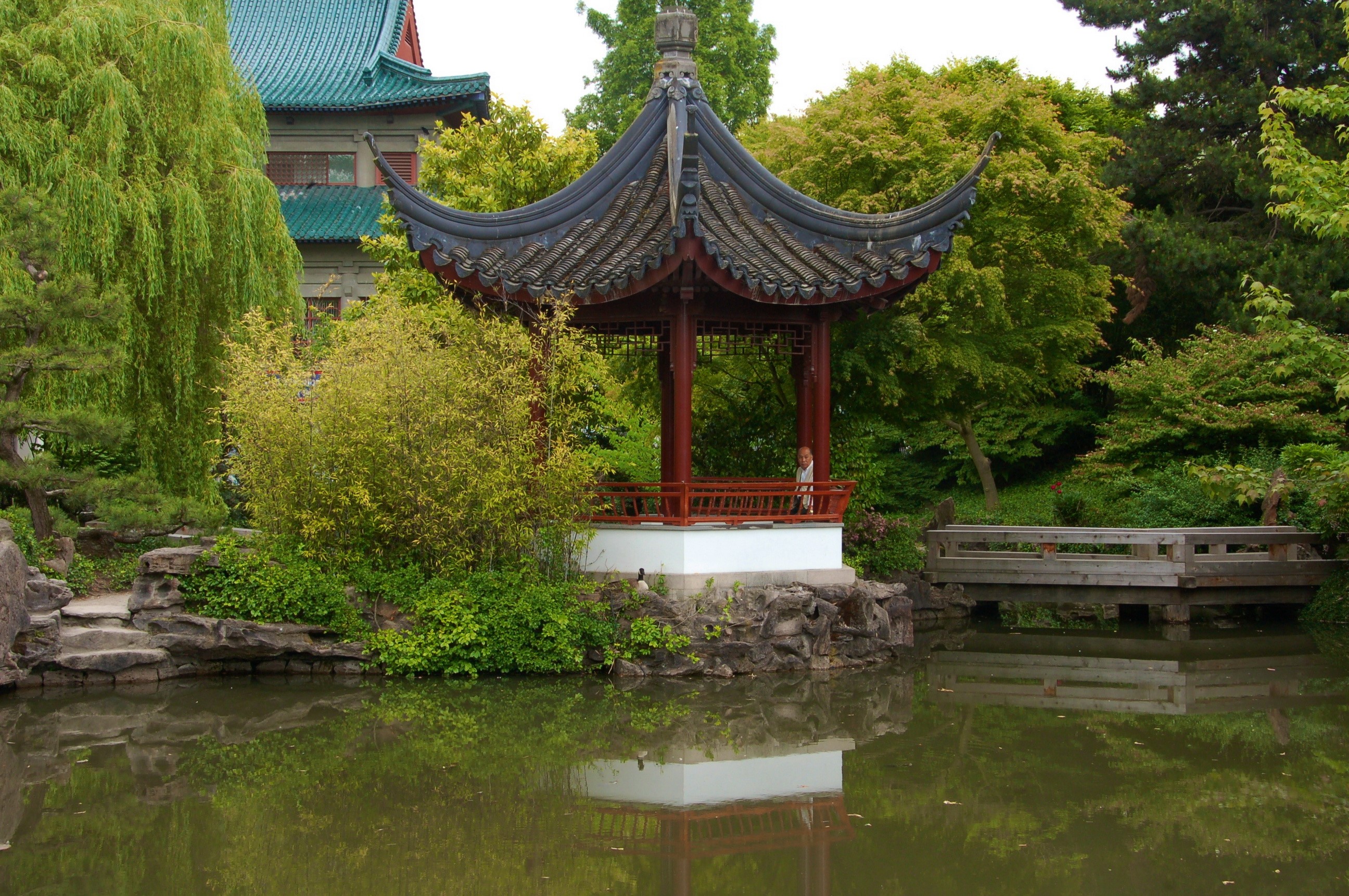 Sun Yat-Sen Classical Chinese Garden Pagoda in Vancouver HD Wallpaper