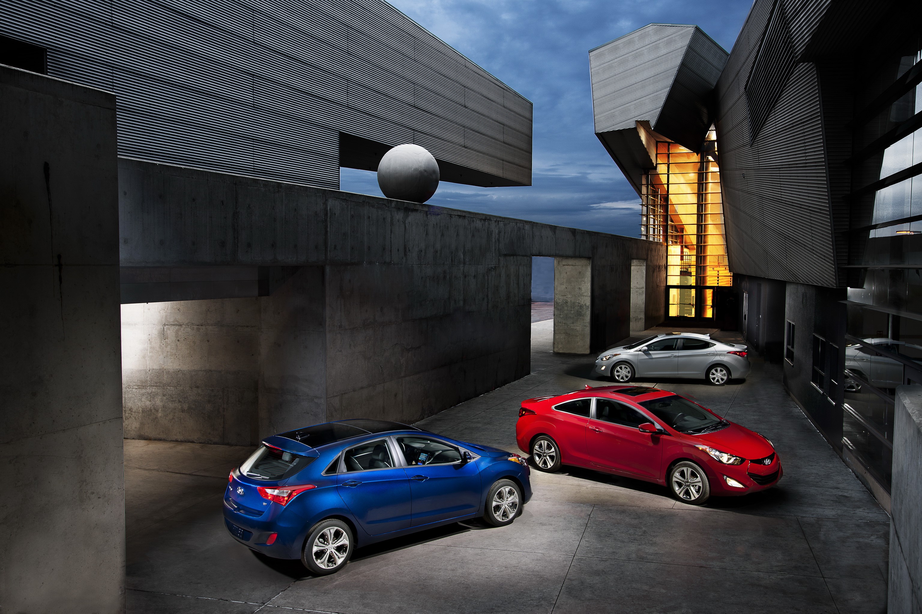 2012 Hyundai Elantra GT cars in modern architecture HD Wallpaper