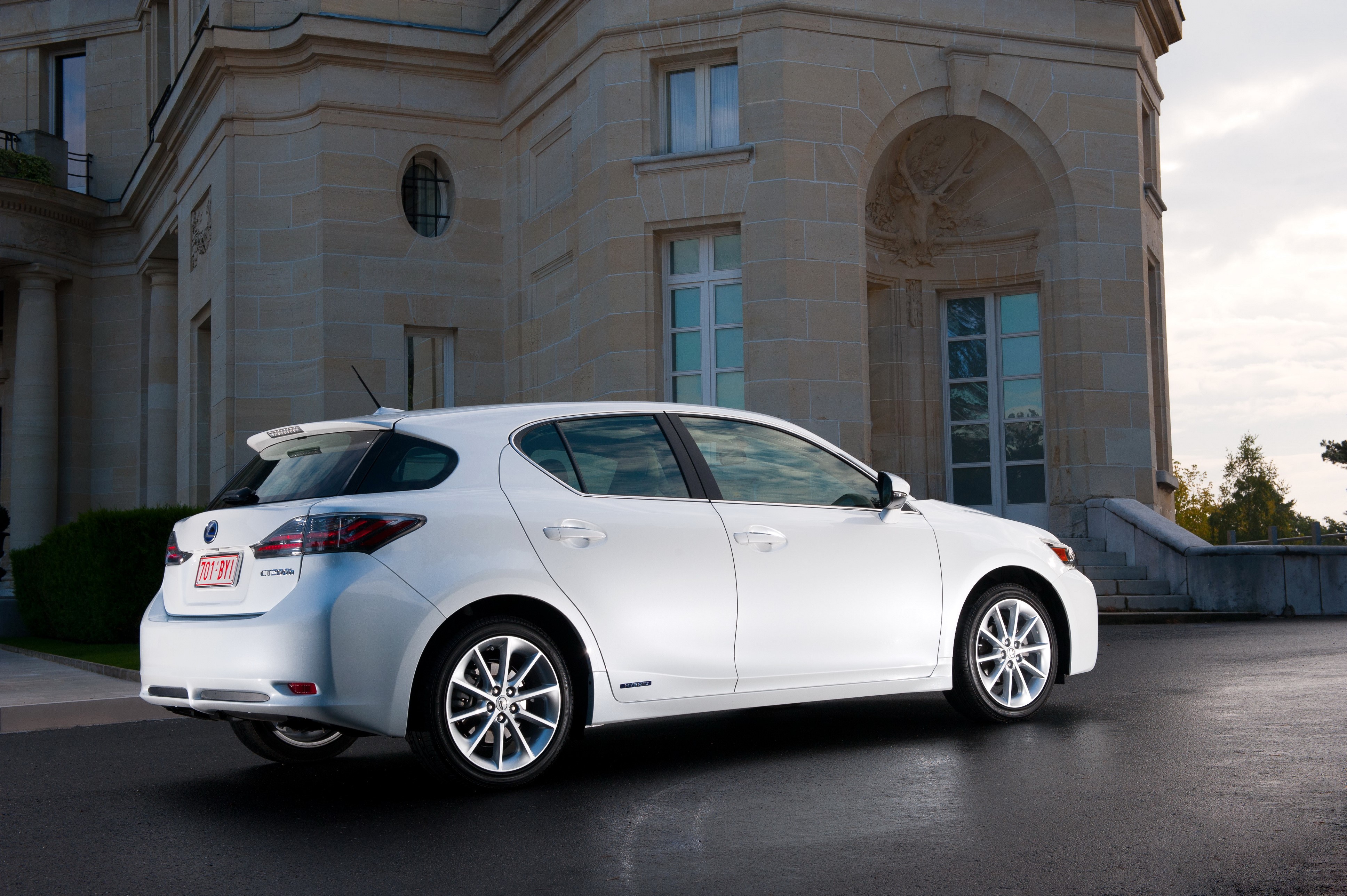 White 2011 Lexus CT 200h HD Wallpaper