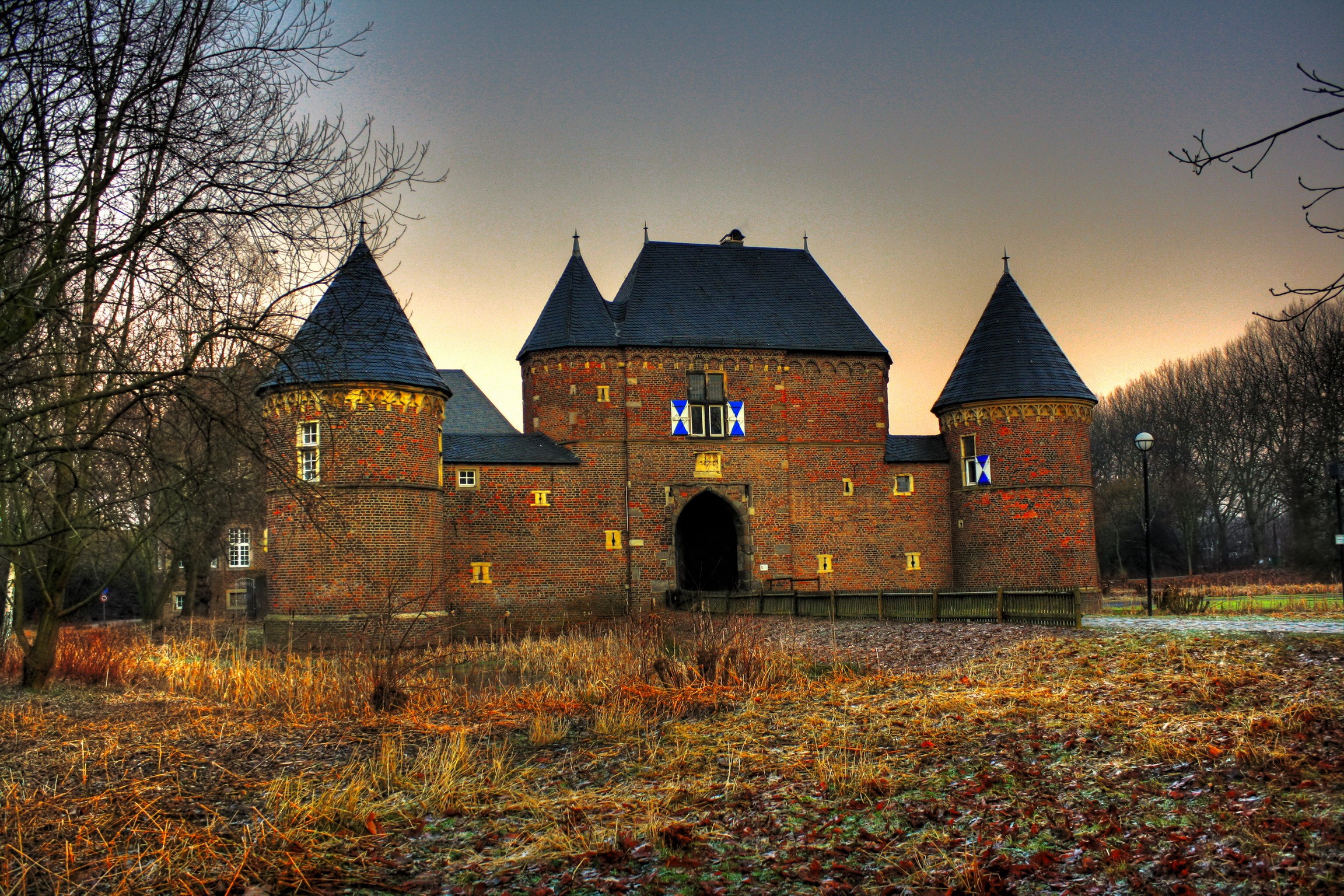 Burg Vondern Castle in Germany during Autumn HD Wallpaper