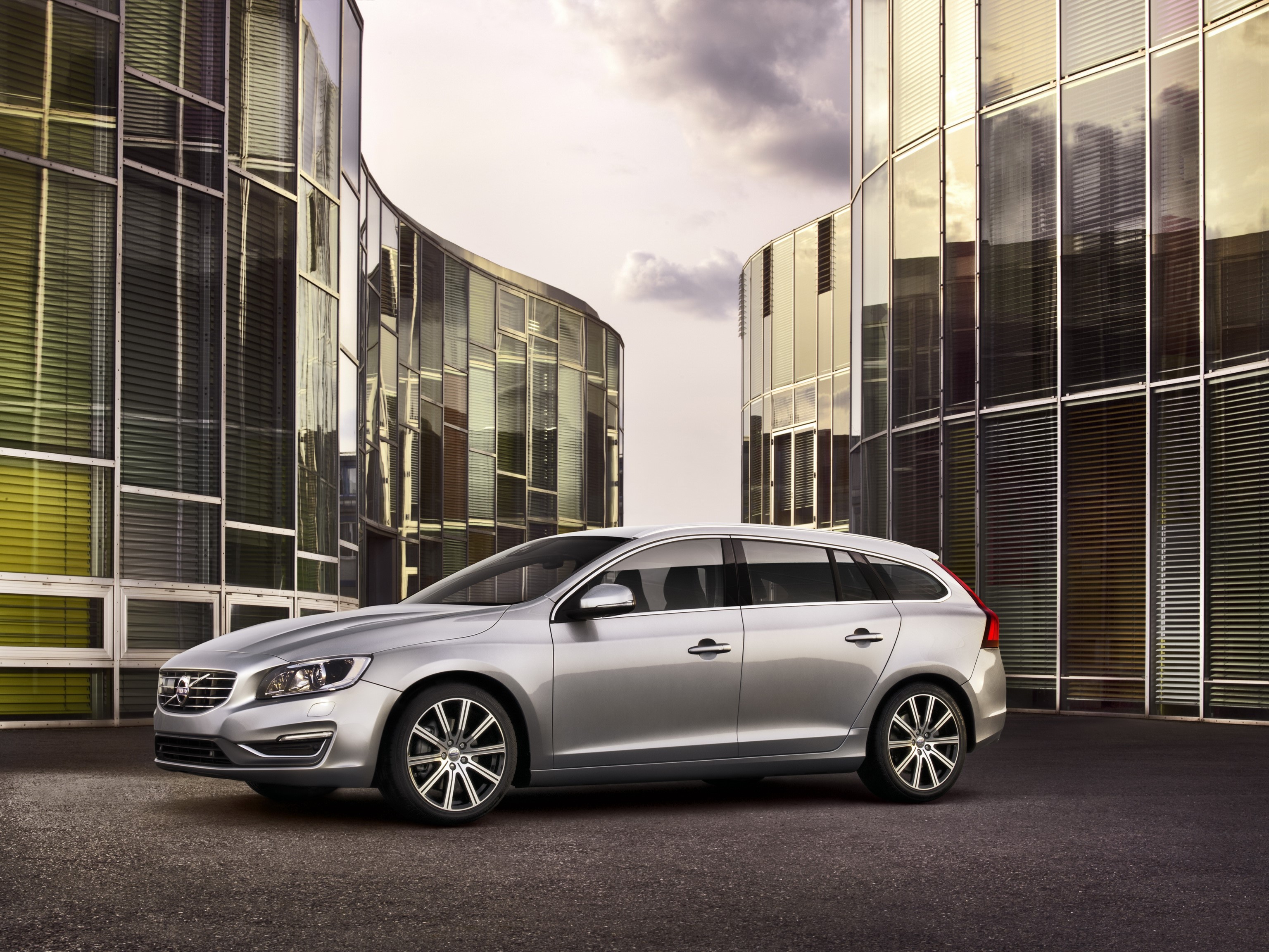 Silver Volvo V60 Wagon parked on asphalt HD Wallpaper