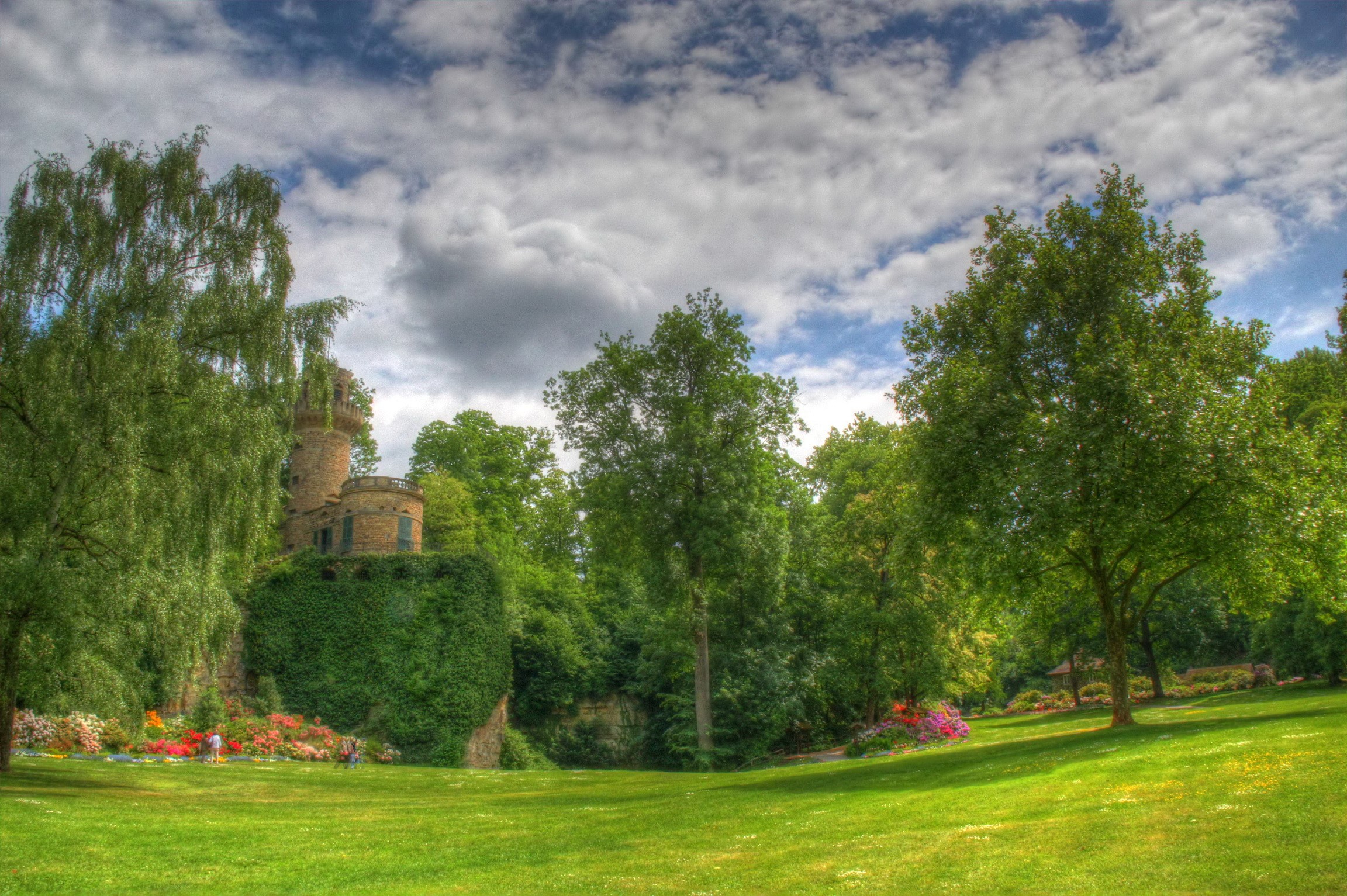 Castle Ludwigsburg in a park with HDR effect HD Wallpaper