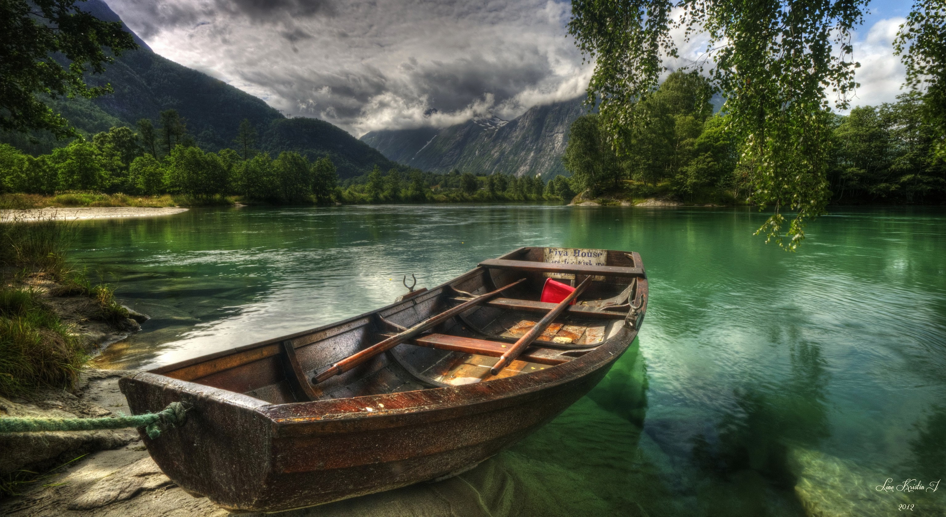 Boat on a river in Rauma, Norway HD Wallpaper