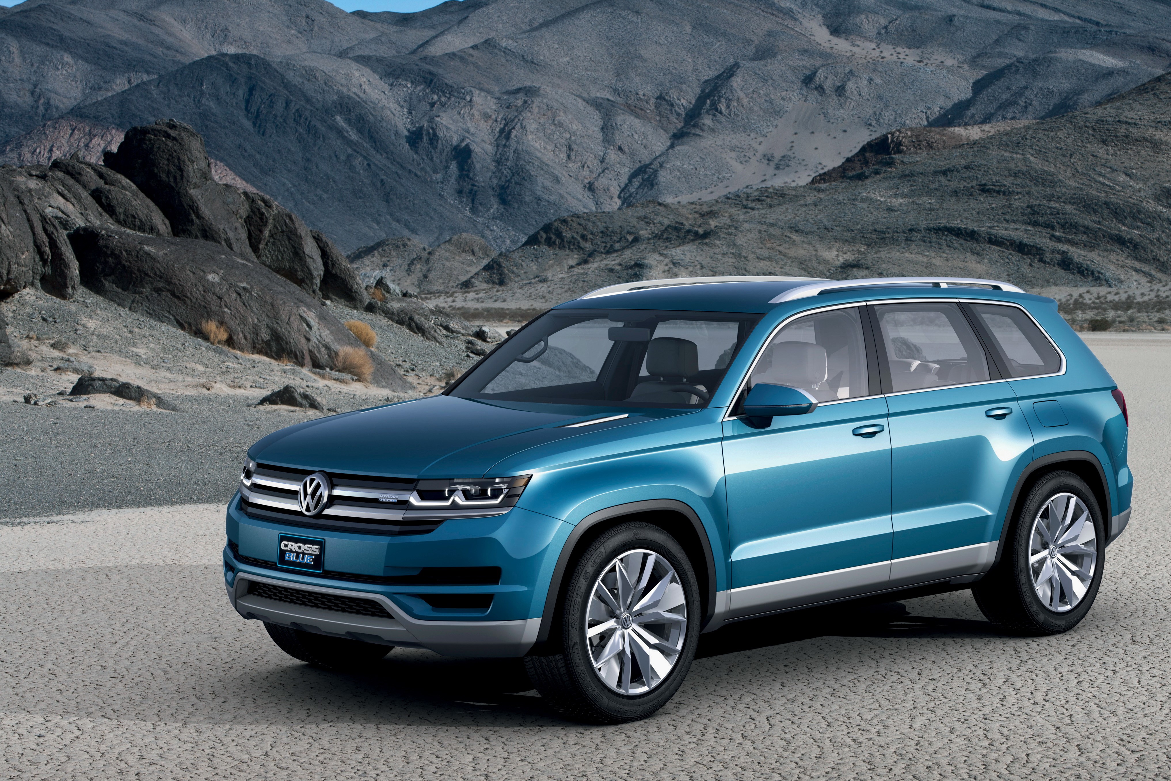Volkswagen 2013 CrossBlue Concept Car HD Wallpaper
