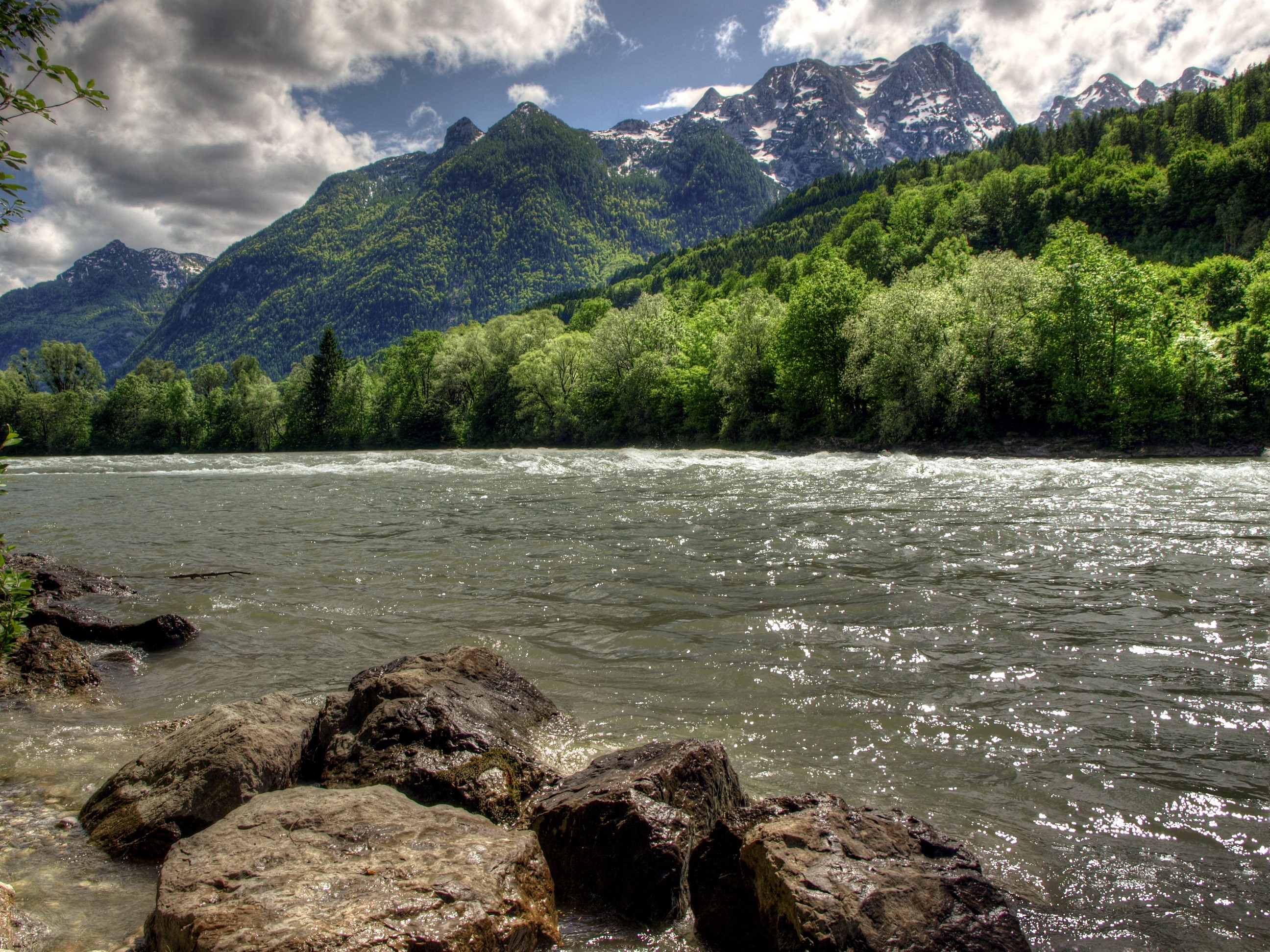 Salzach River and Mountains in Austria HD Wallpaper