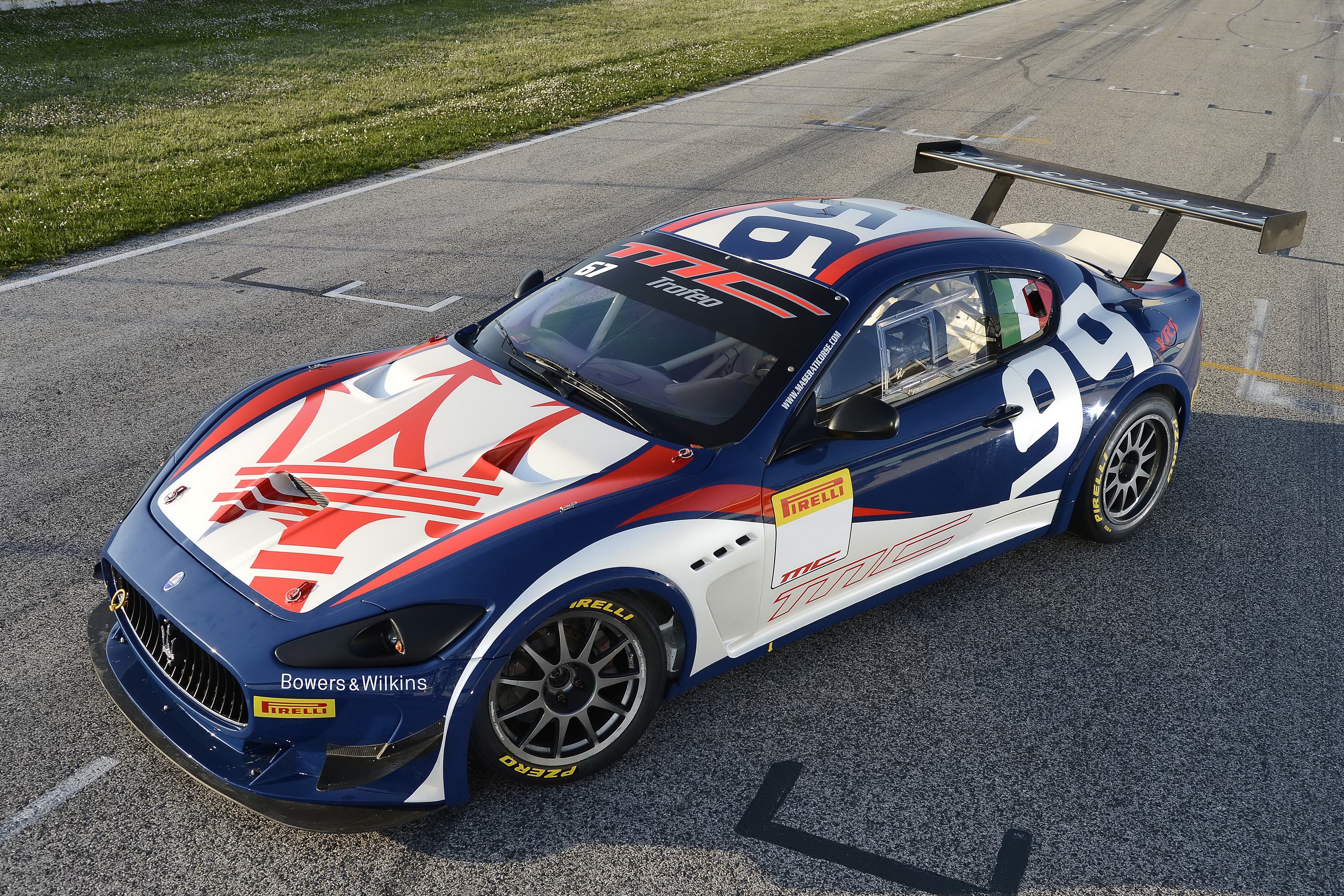 2013 GranTurismo MC Trofeo Maserati on Asphalt HD Wallpaper