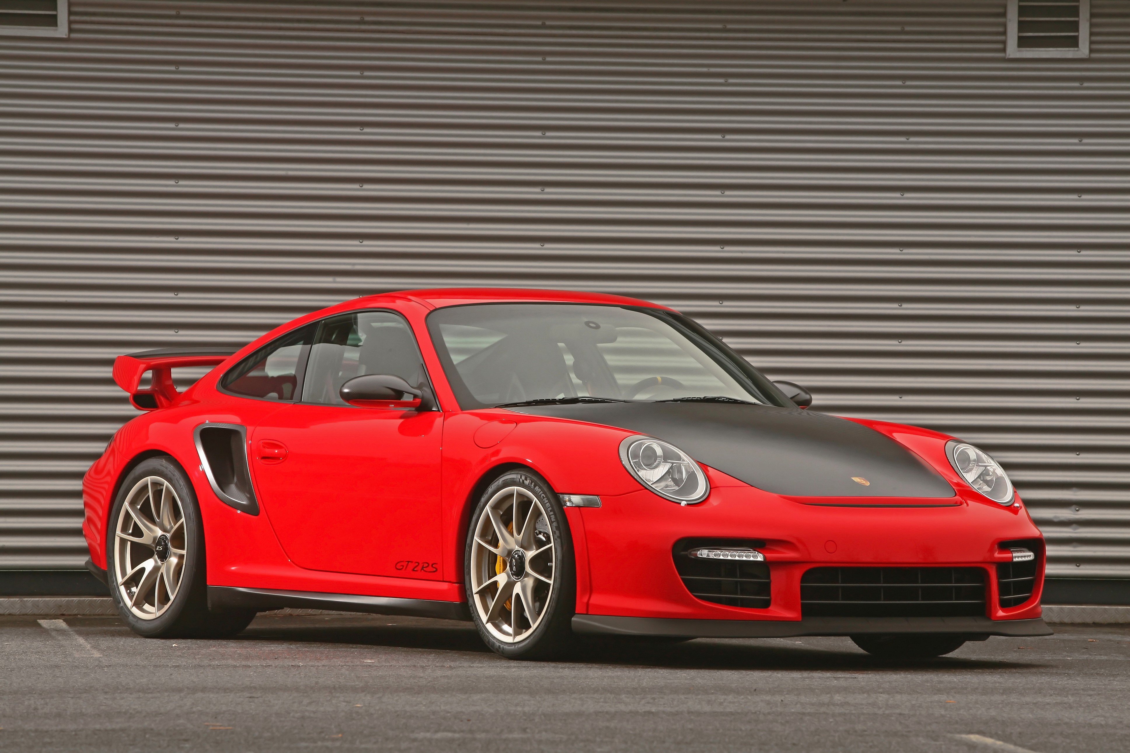 Red 2010 Porsche GT2 RS HD Wallpaper