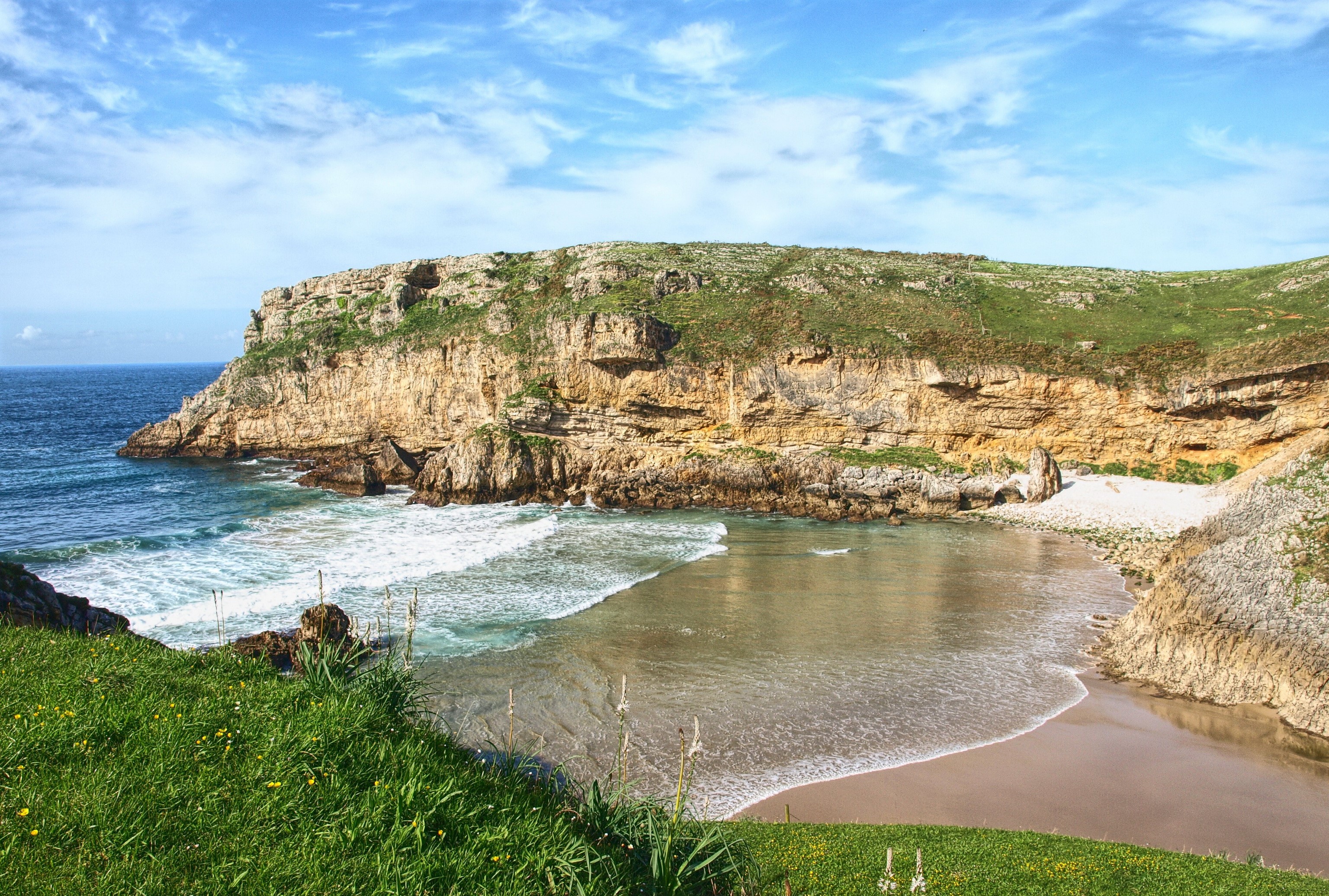 Coastal cliffs and beach in Cantabria, Spain HD Wallpaper