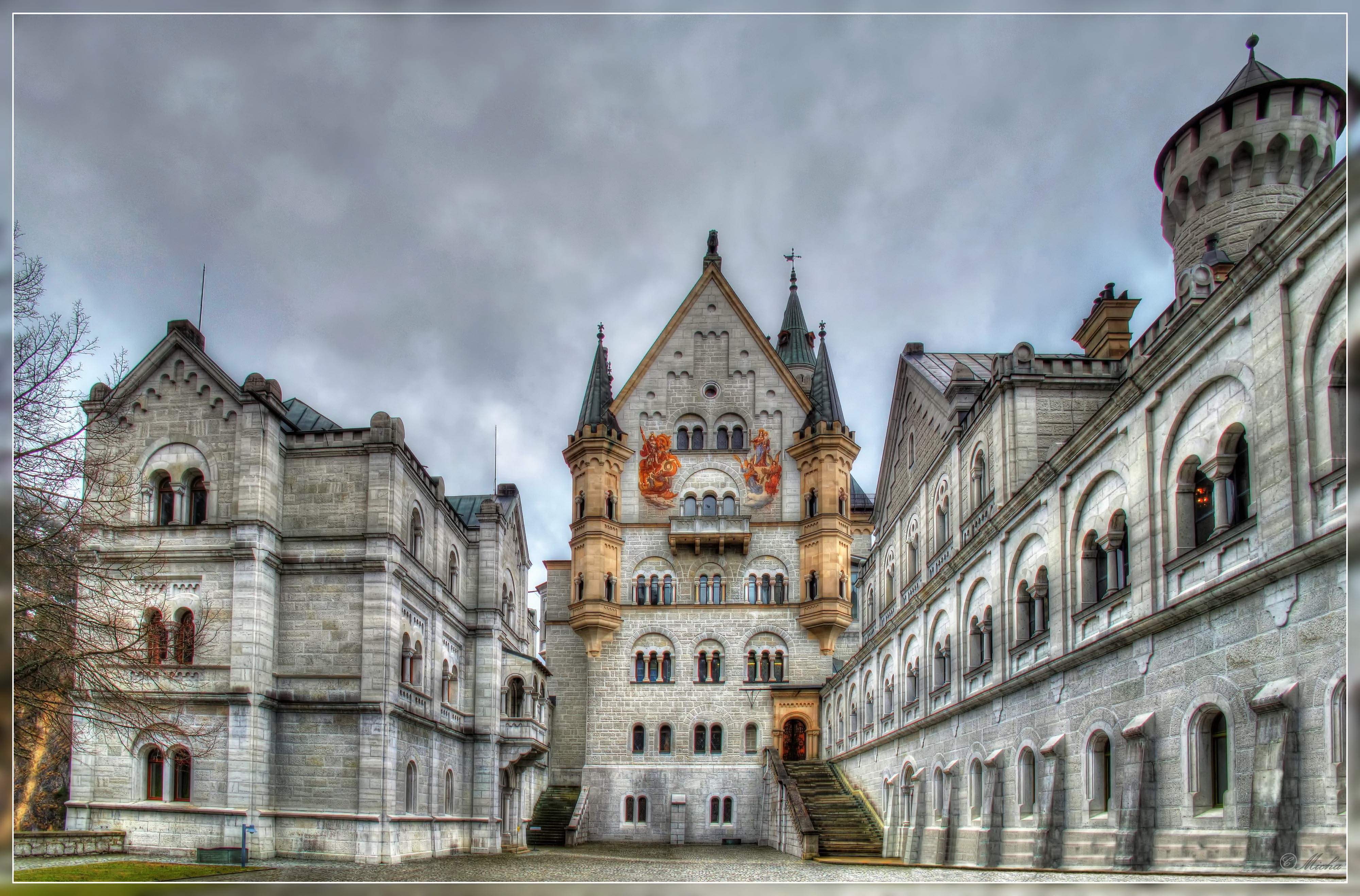 4K Neuschwanstein Castle in Schwangau, Germany HD Wallpaper