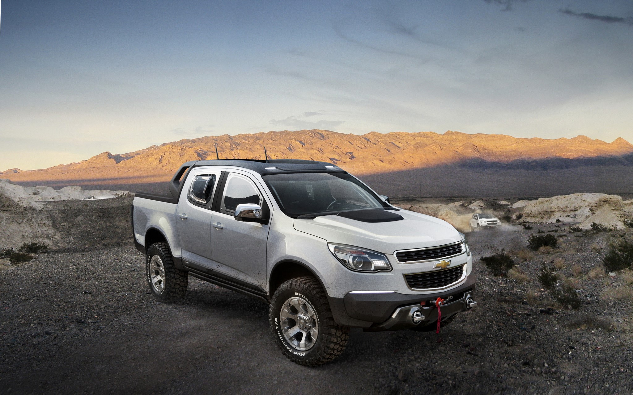 Chevrolet Colorado ZR2 concept truck in desert landscape HD Wallpaper