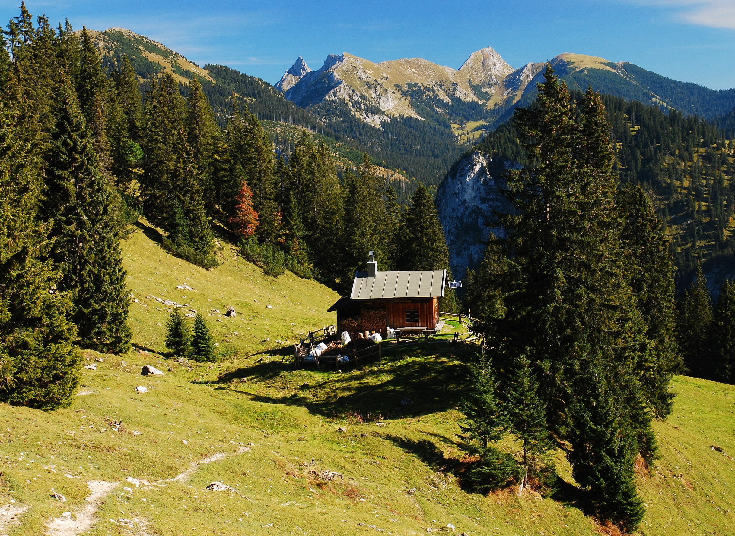 Wooden cabin in Bavarian Alps, Germany HD Wallpaper