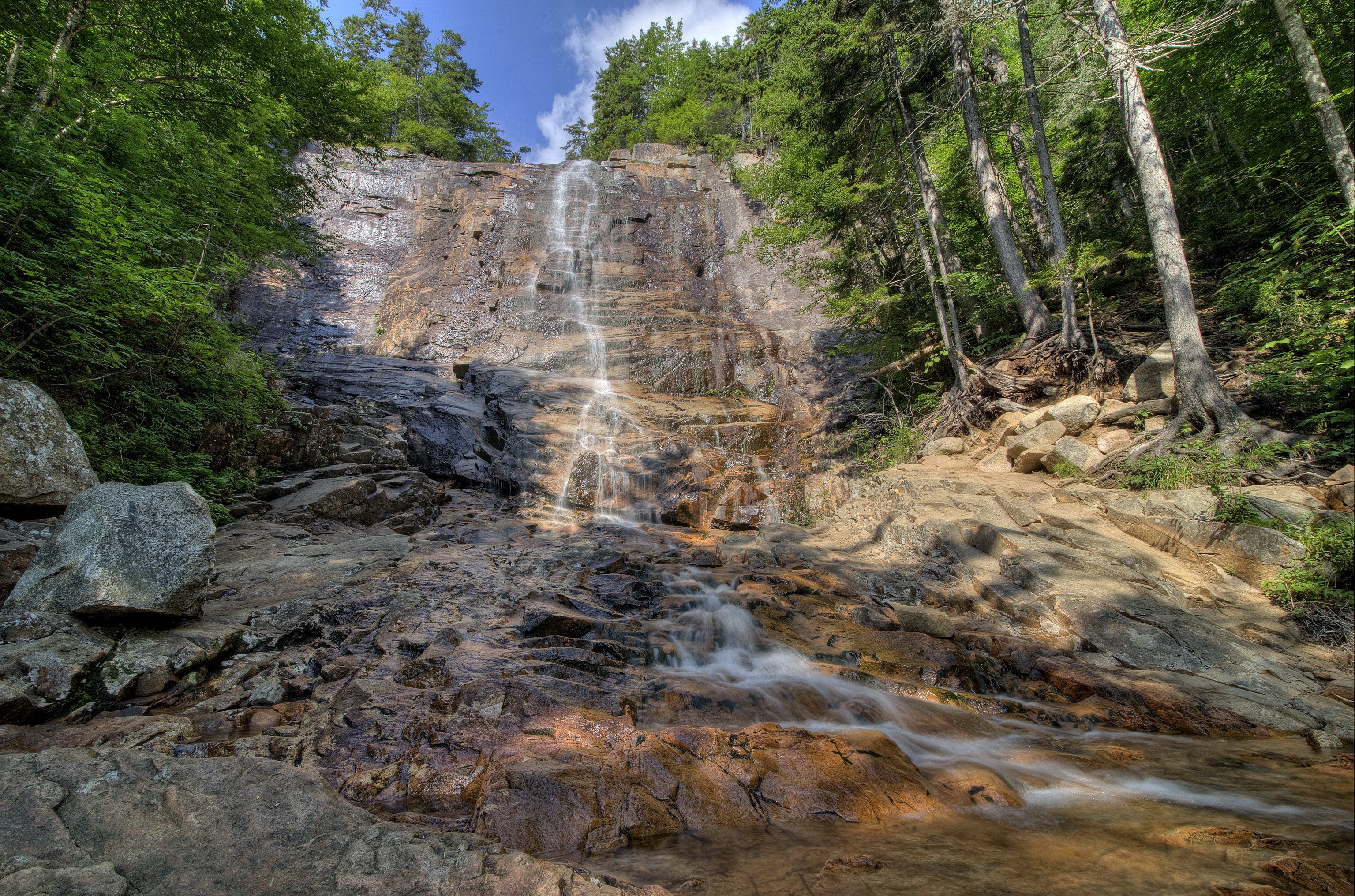 Arethusa Waterfall in the USA HD Wallpaper