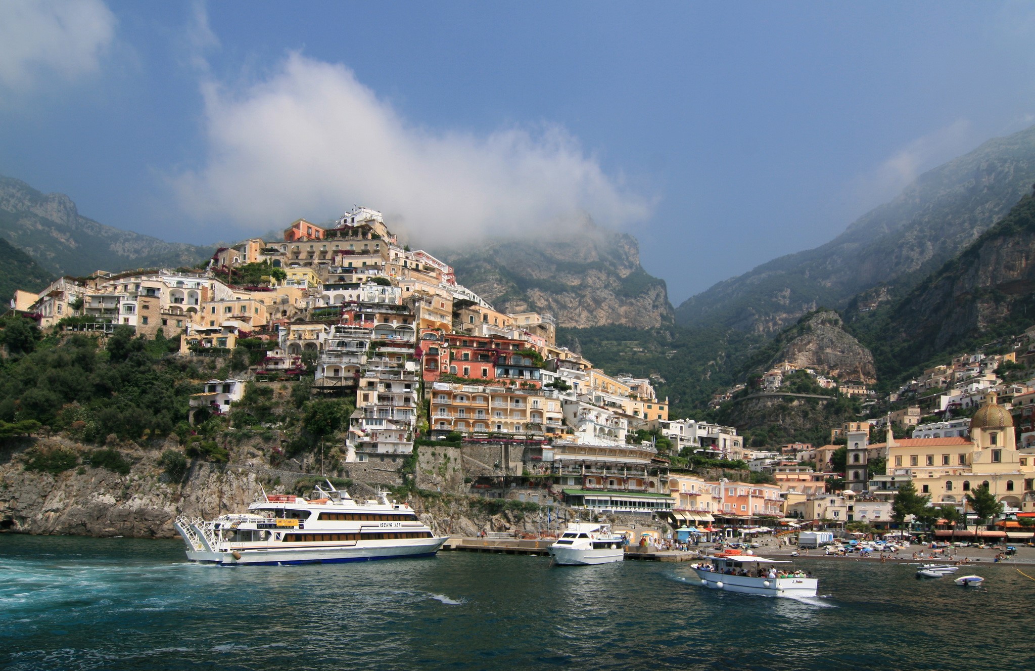 Positano, Italy Coastline with Mountains and Boats HD Wallpaper