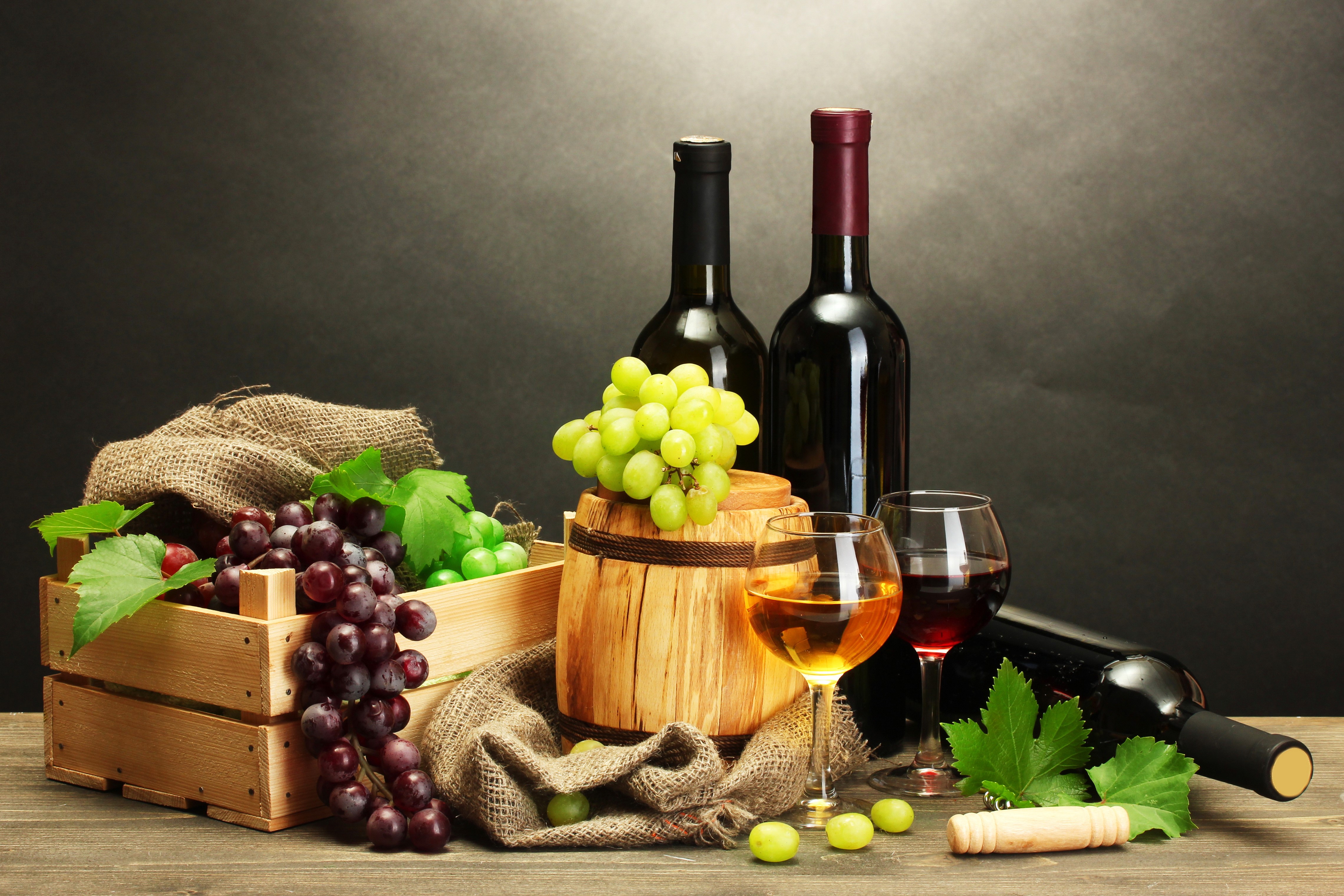 4K Still Life with Wine Bottles and Grapes HD Wallpaper