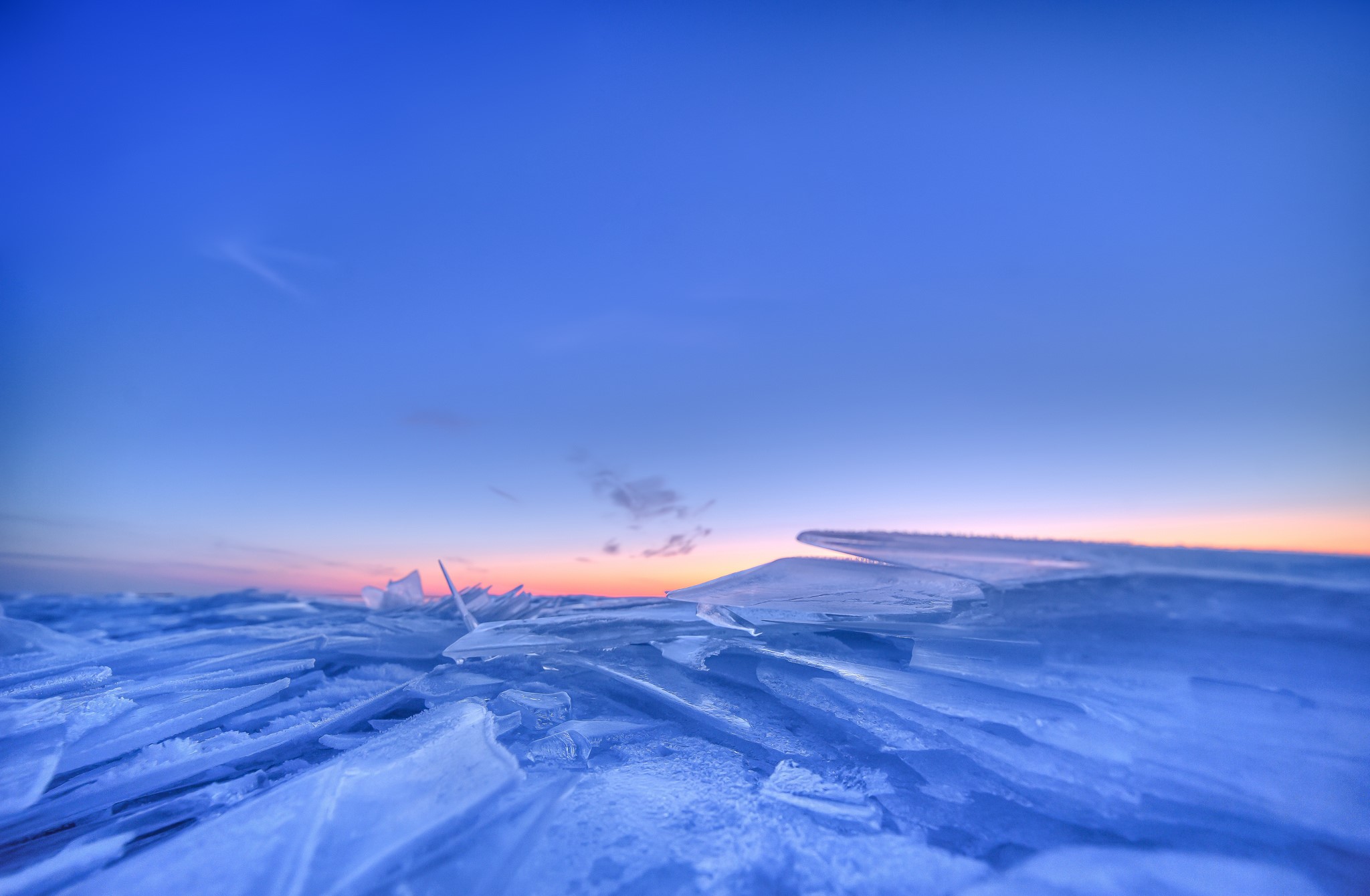 Ice formations under a twilight sky HD Wallpaper