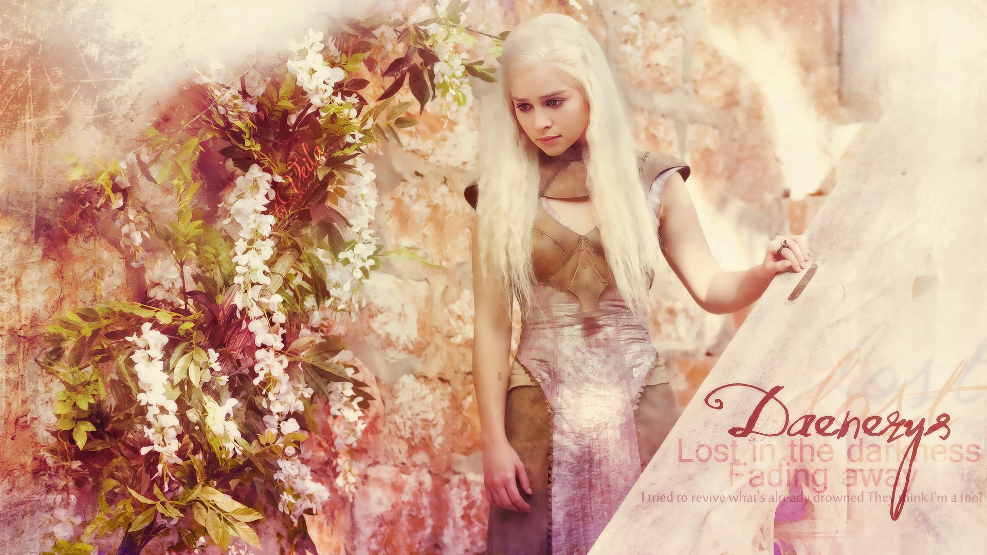 Daenerys Targaryen from Game of Thrones HD Wallpaper