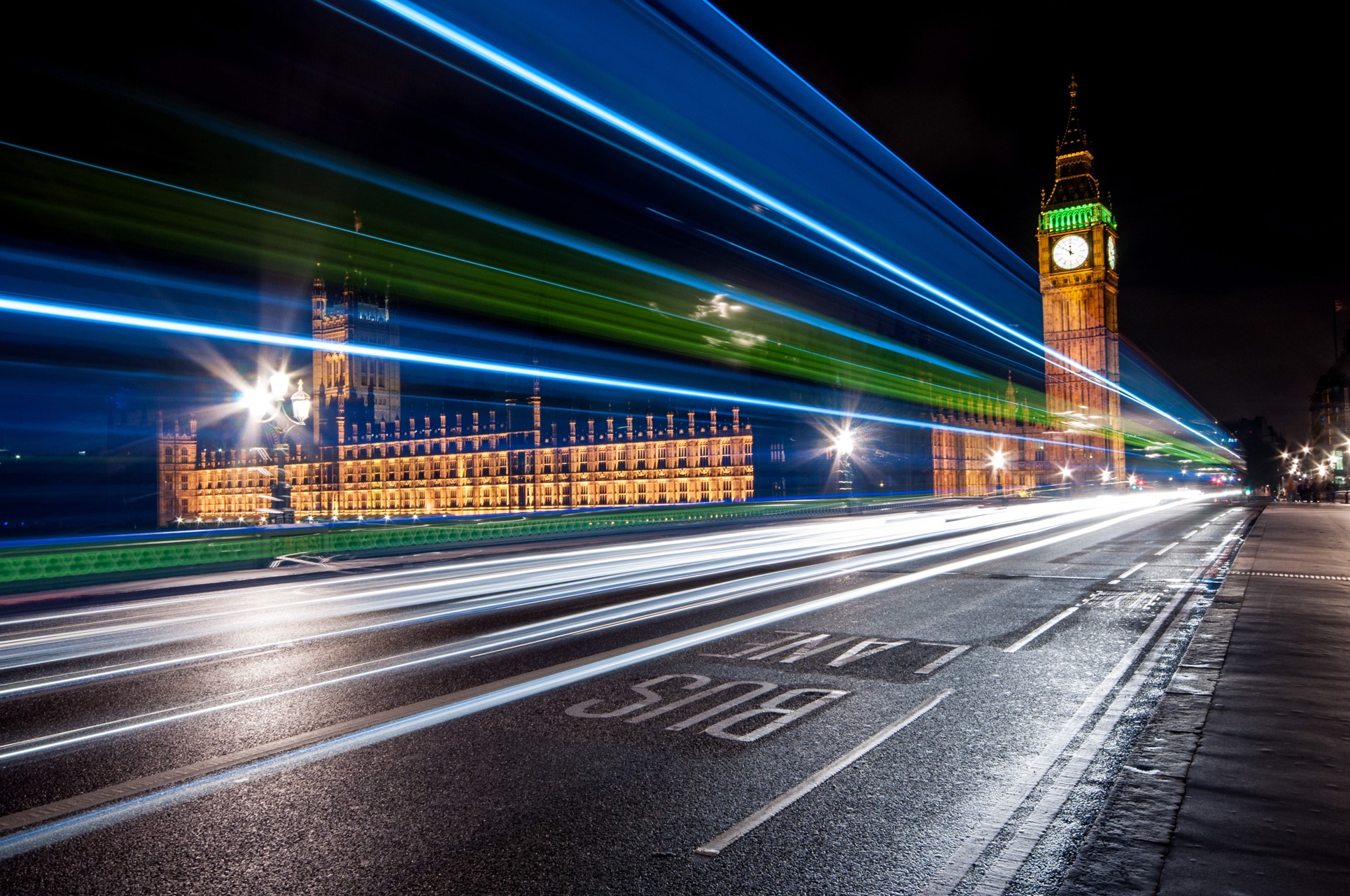 Big Ben and Westminster Palace at Night with Light Trails HD Wallpaper