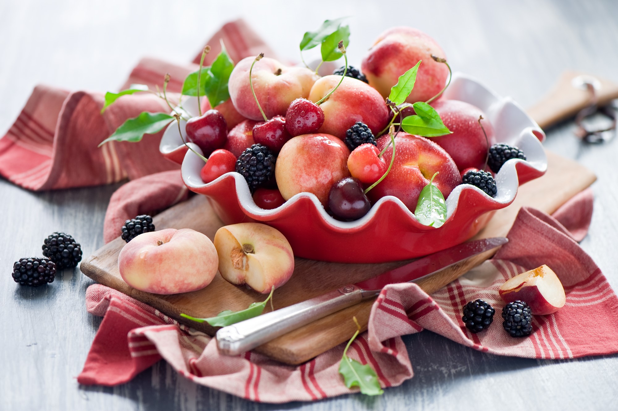 Bowl of Peaches, Cherries, and Blackberries HD Wallpaper