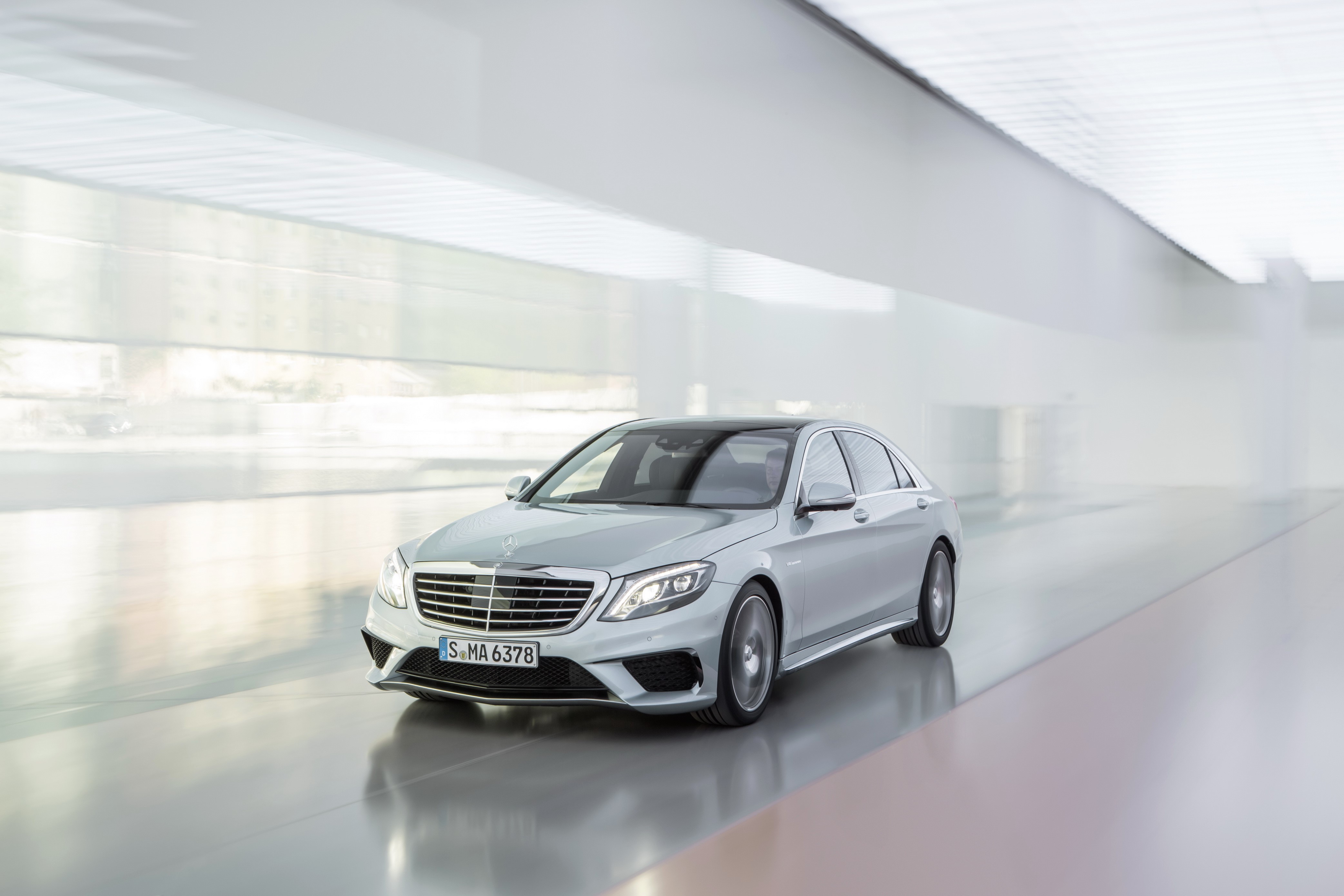 4K 2014 Mercedes-Benz S63 AMG 4Matic HD Wallpaper